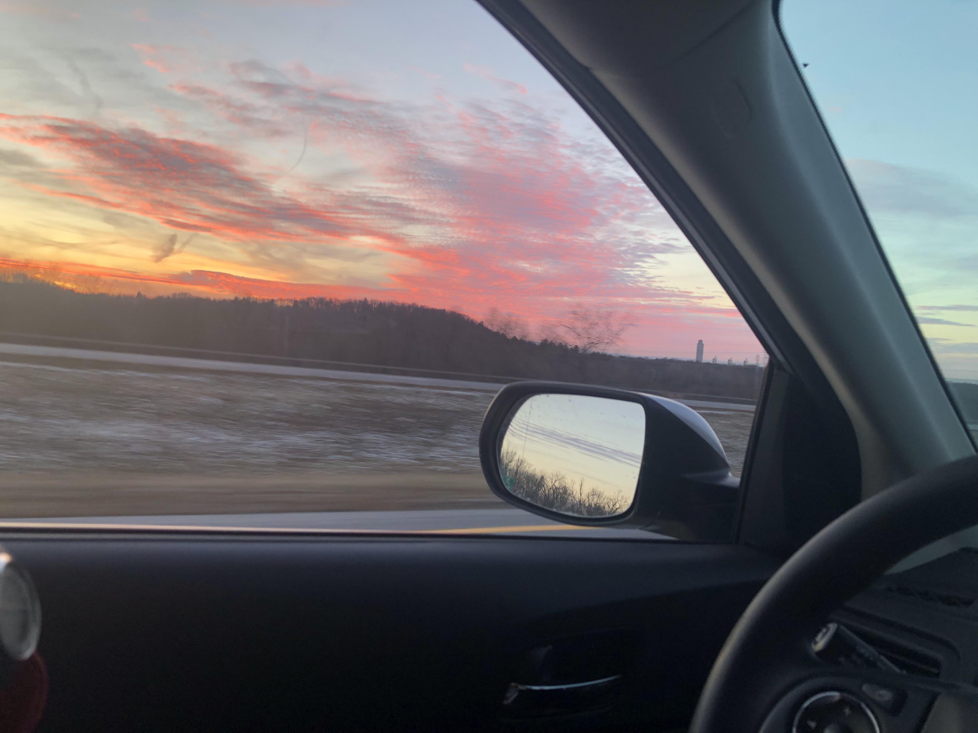 Sky over Albany, NY at sunset r/pics