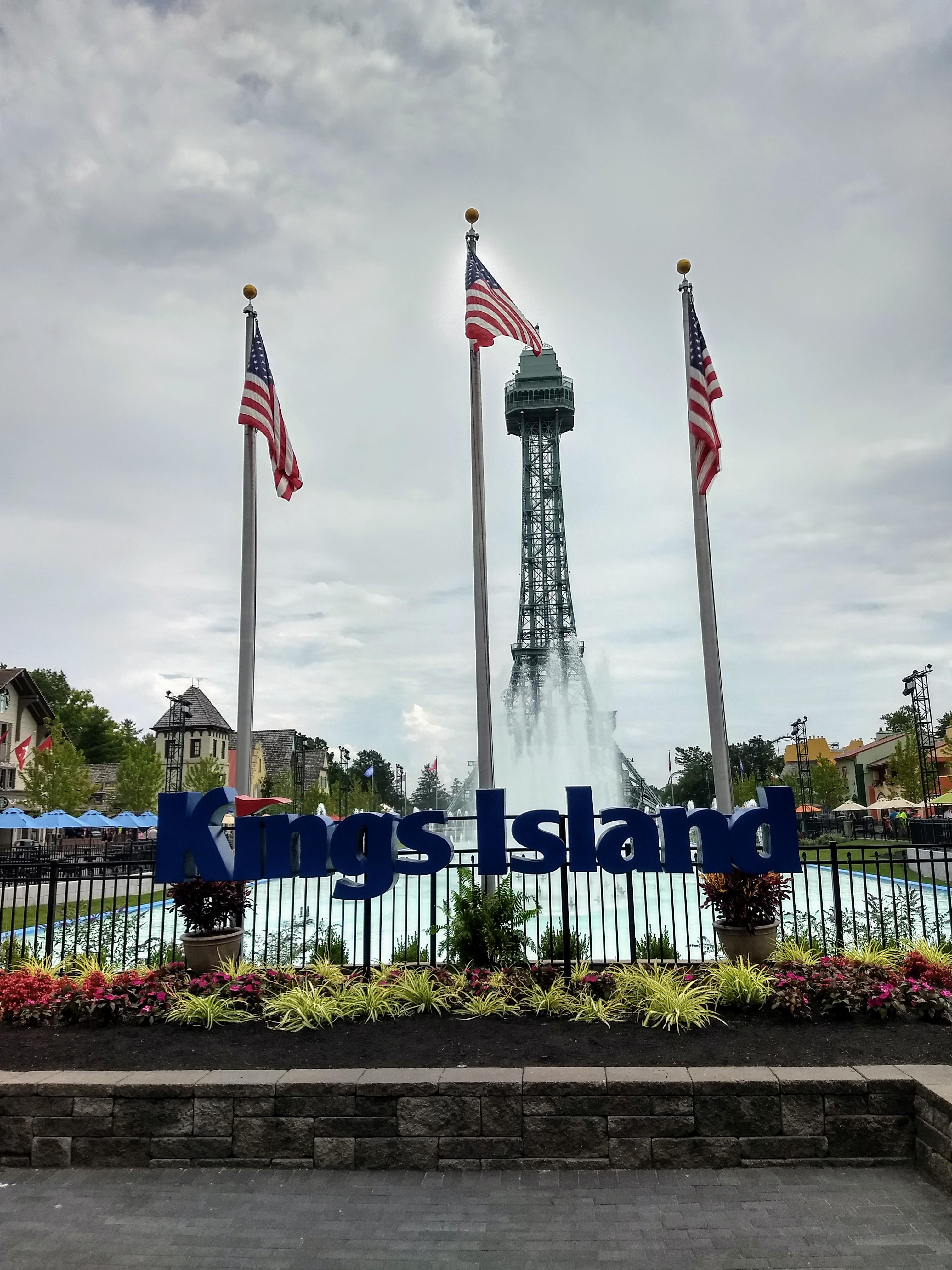 Front Entrance at Kings Island r/rollercoasters
