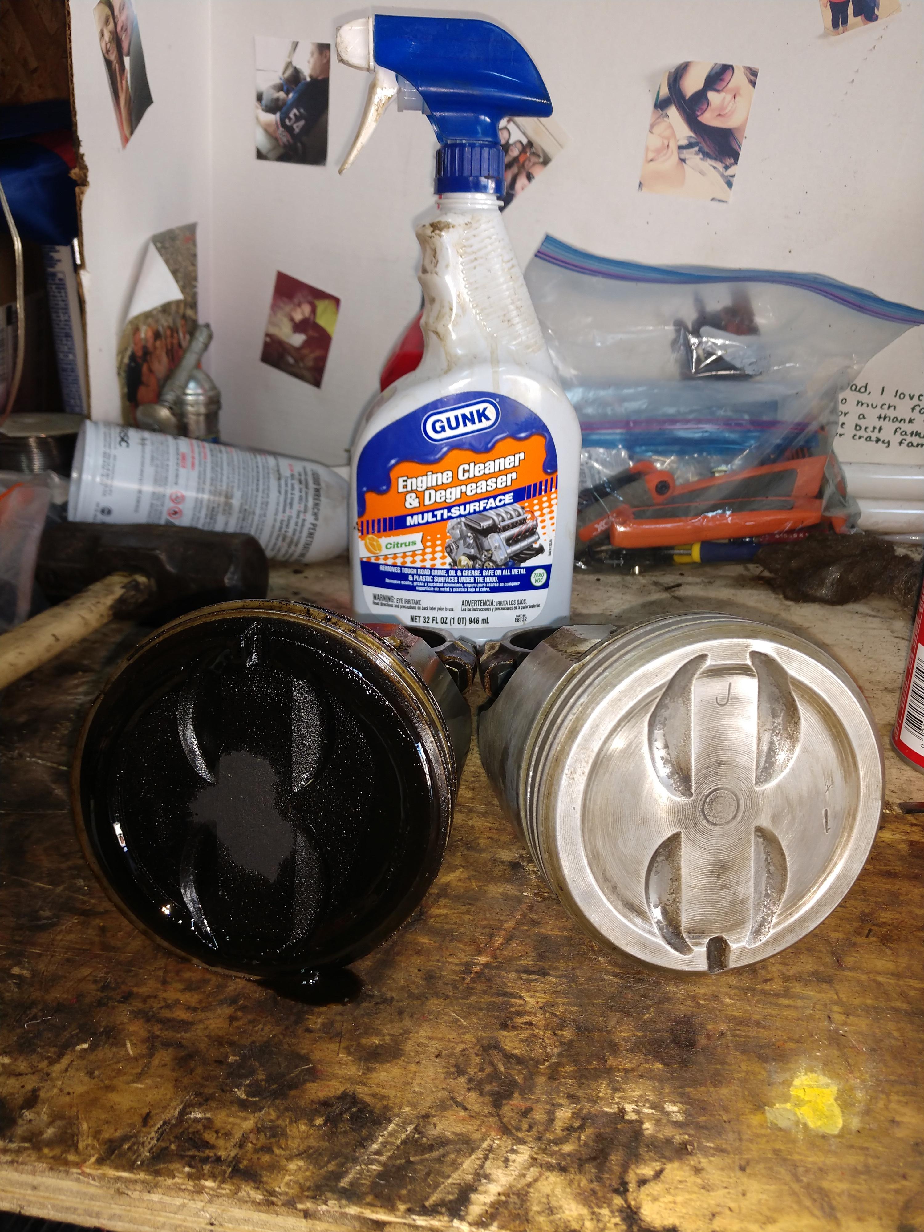 95 YJ Wrangler 350 swap. Cleaning pistons. Soaked over night in chem