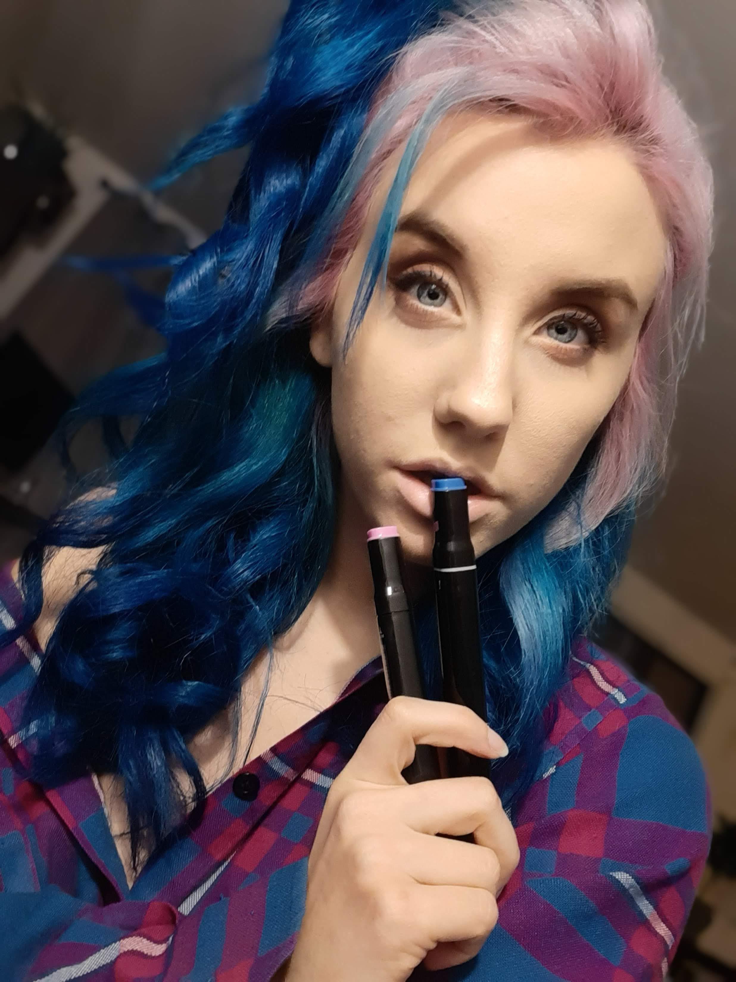 79 best u/xoklau images on Pholder | Quebecoise, Emogirls and Gothsluts