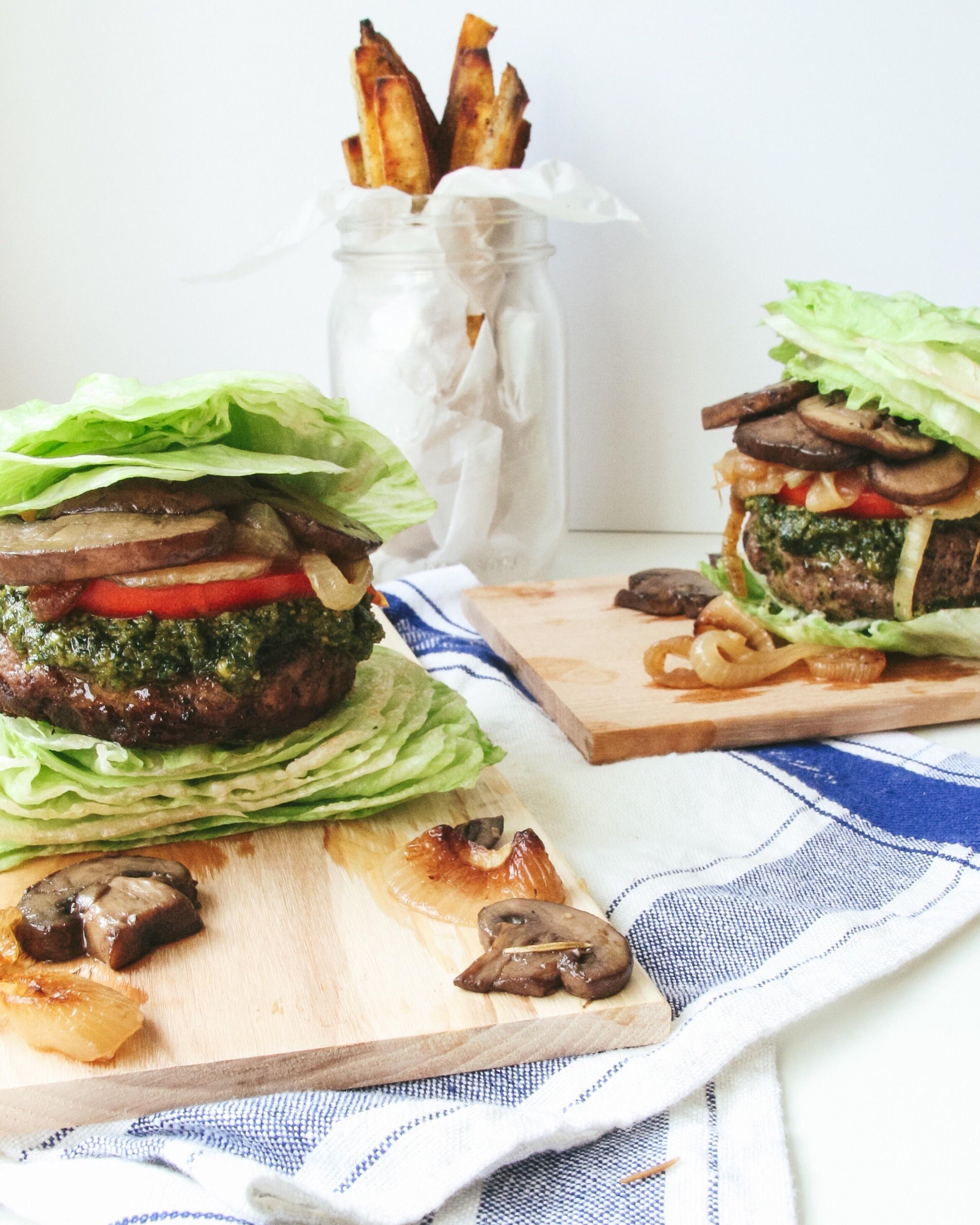 Pesto Shroomie Burger (homemade pesto, Mayo, tomatoes, caramelized