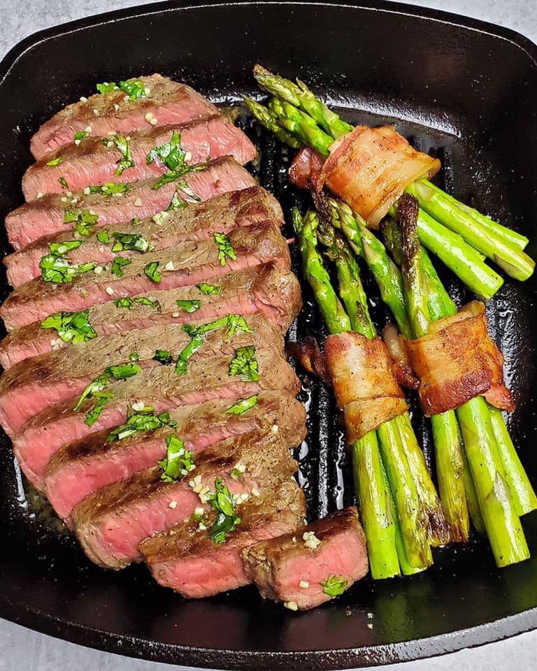 Garlic Cilantro Butter Steak with Bacon wrapped Asparagus 🥩 ketorecipes