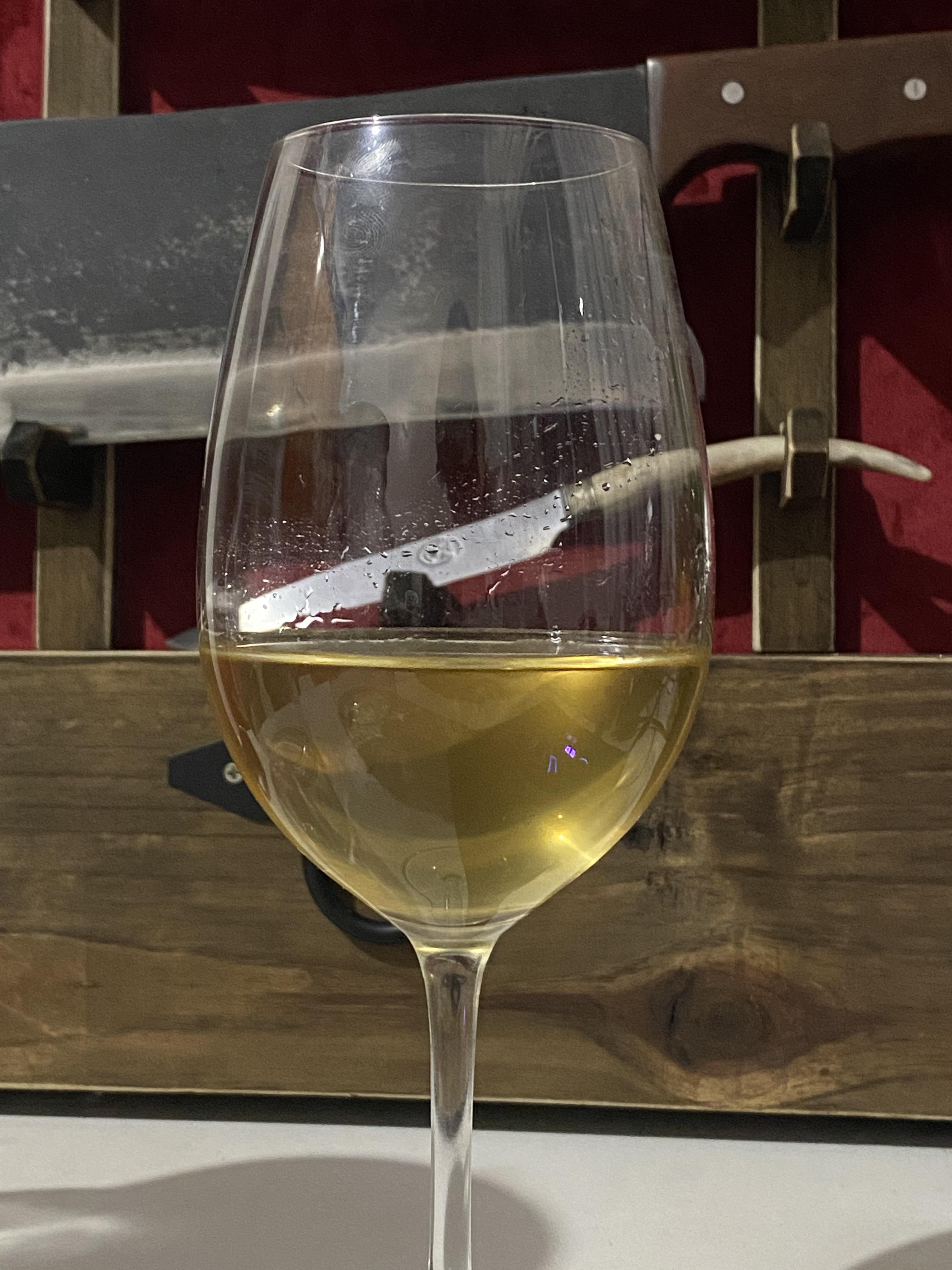 Officially, the first glass of my nord mead, turns out really good r/mead