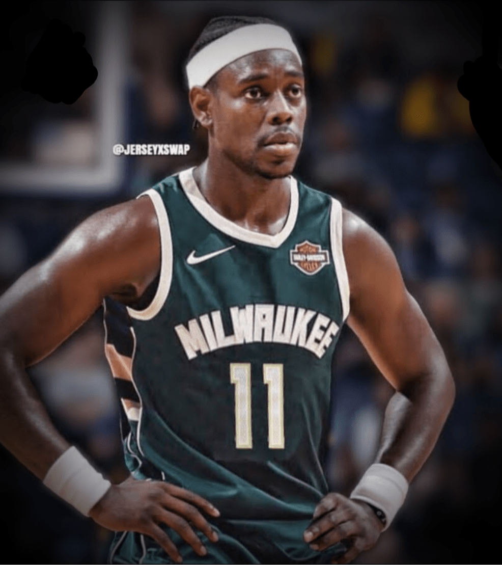 Jrue Holiday in Bucks jersey, to Milwaukee r/MkeBucks