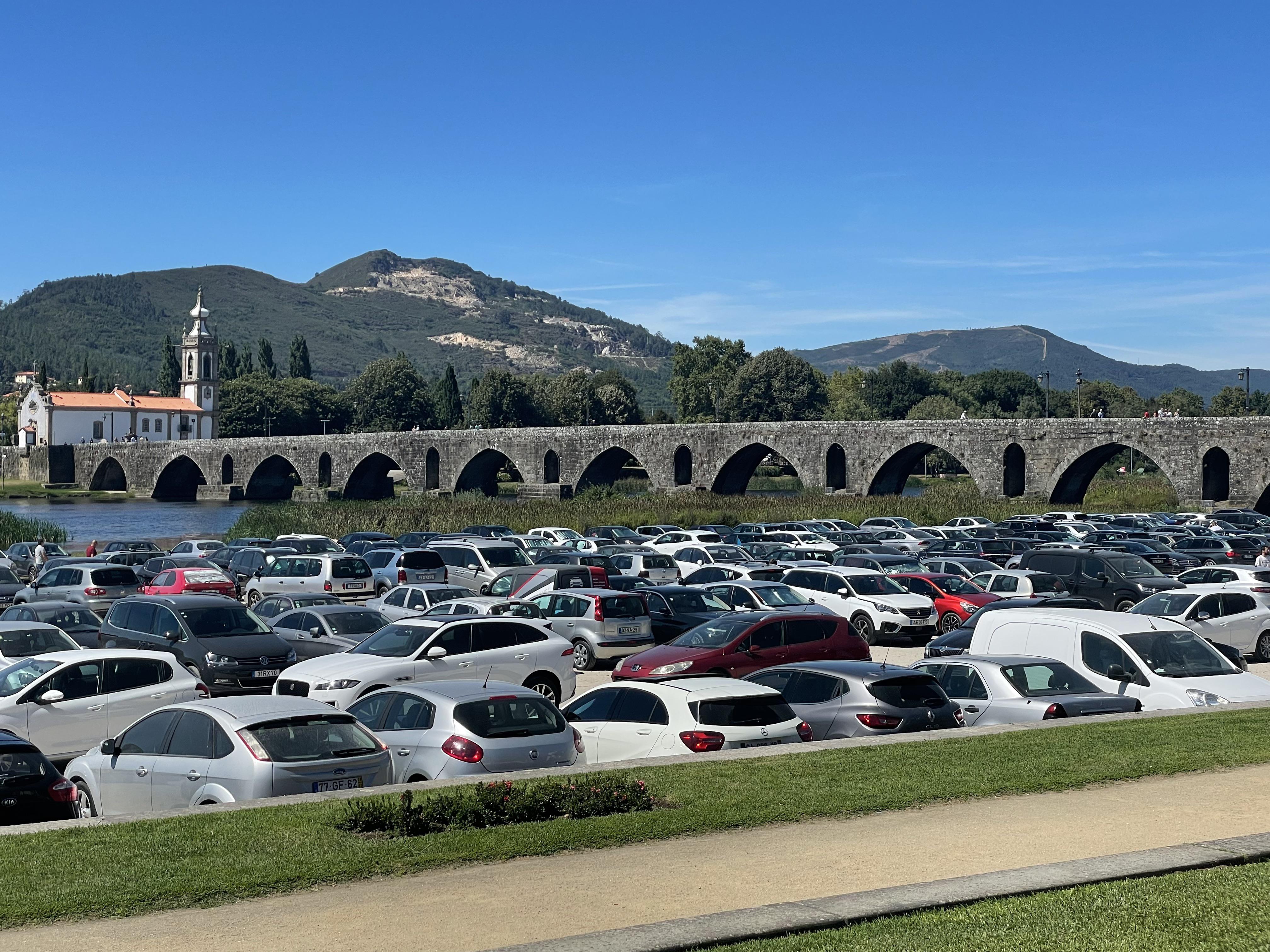 Historical bridge of Ponte de Lima, Portugal r/UrbanHell
