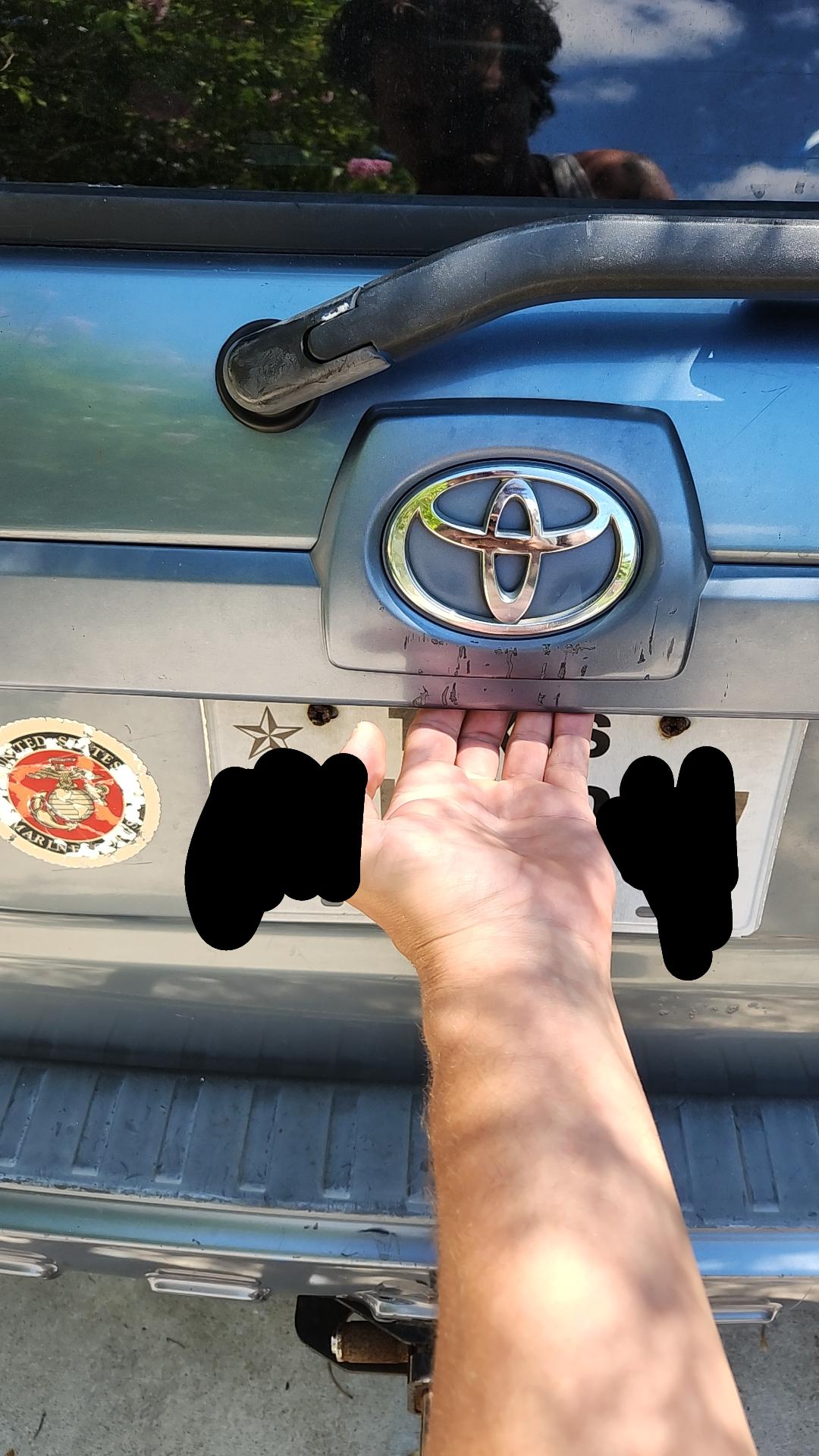 tailgate won't open : r/4thGen4Runner