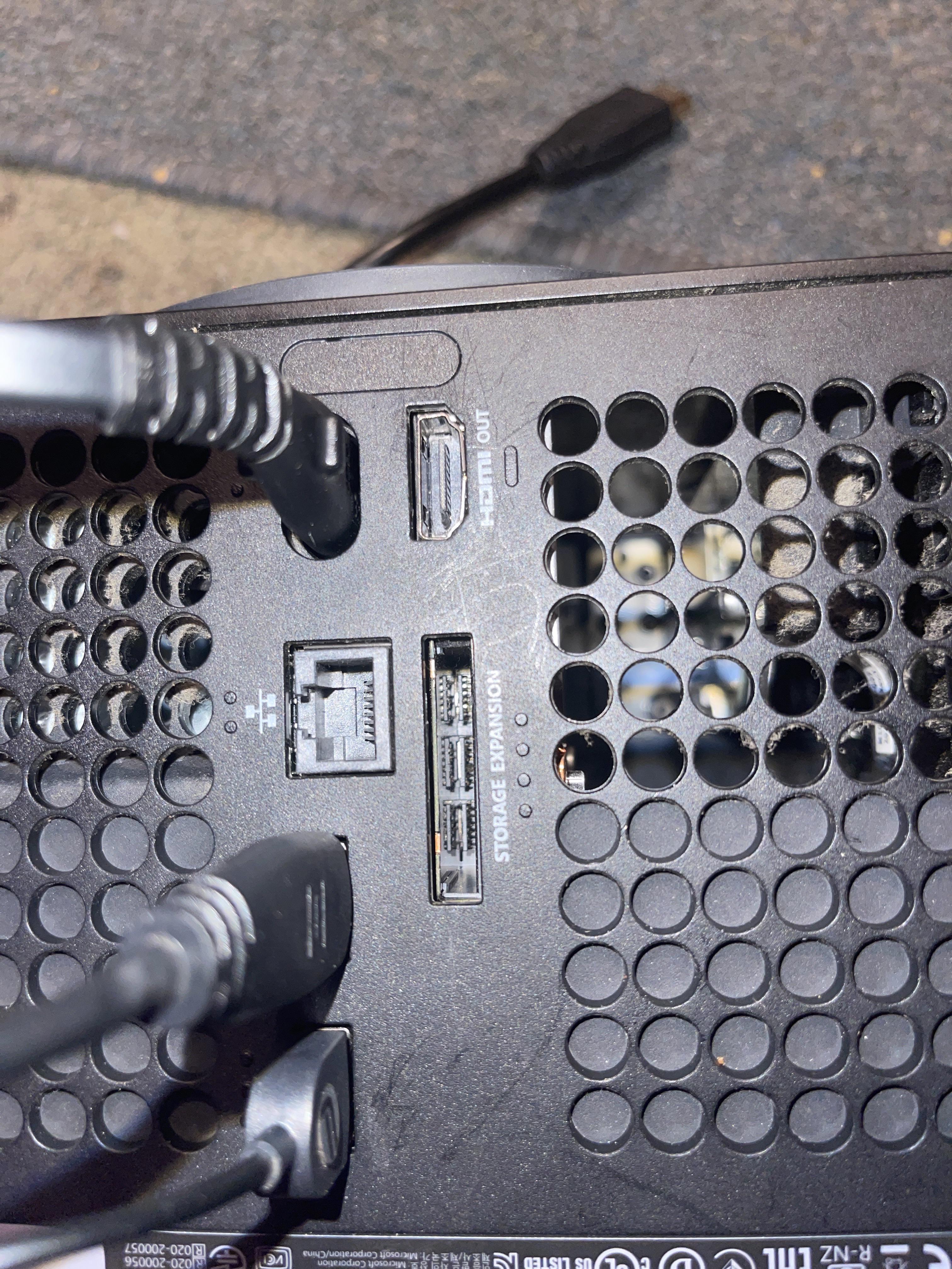 HDMI won’t connect to tv save to go to game store and try to get it