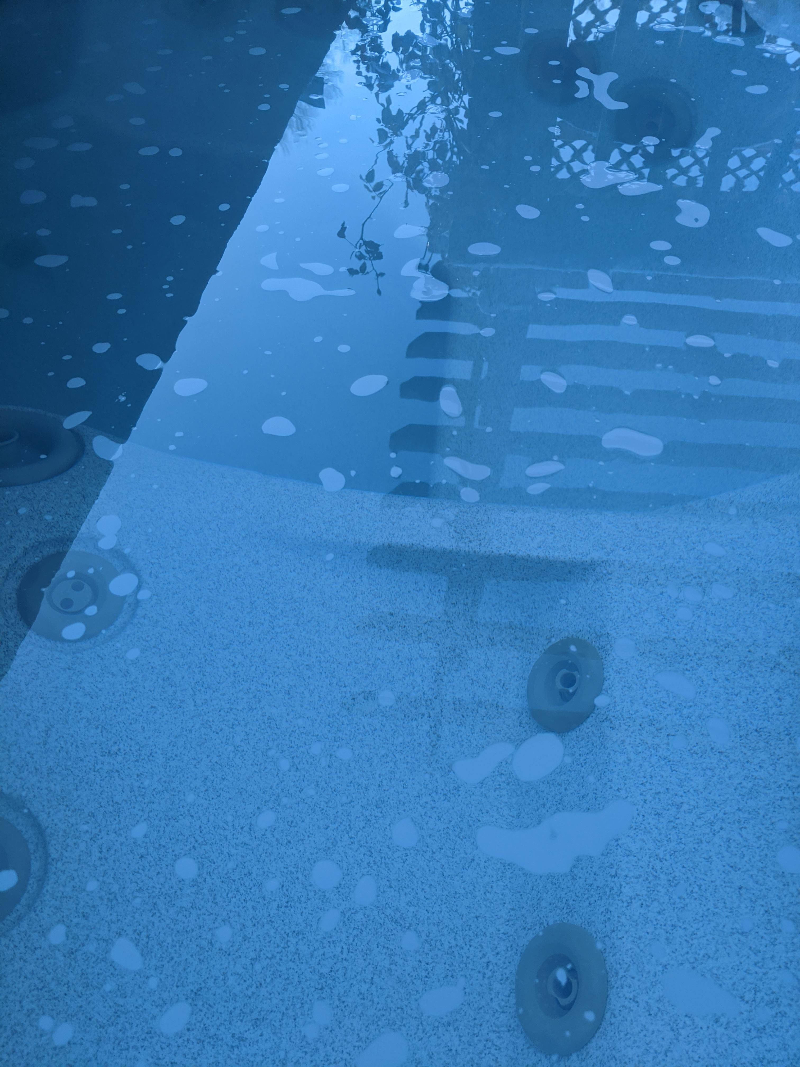 Are these little bubbles "hot tub foam" ? r/hottub