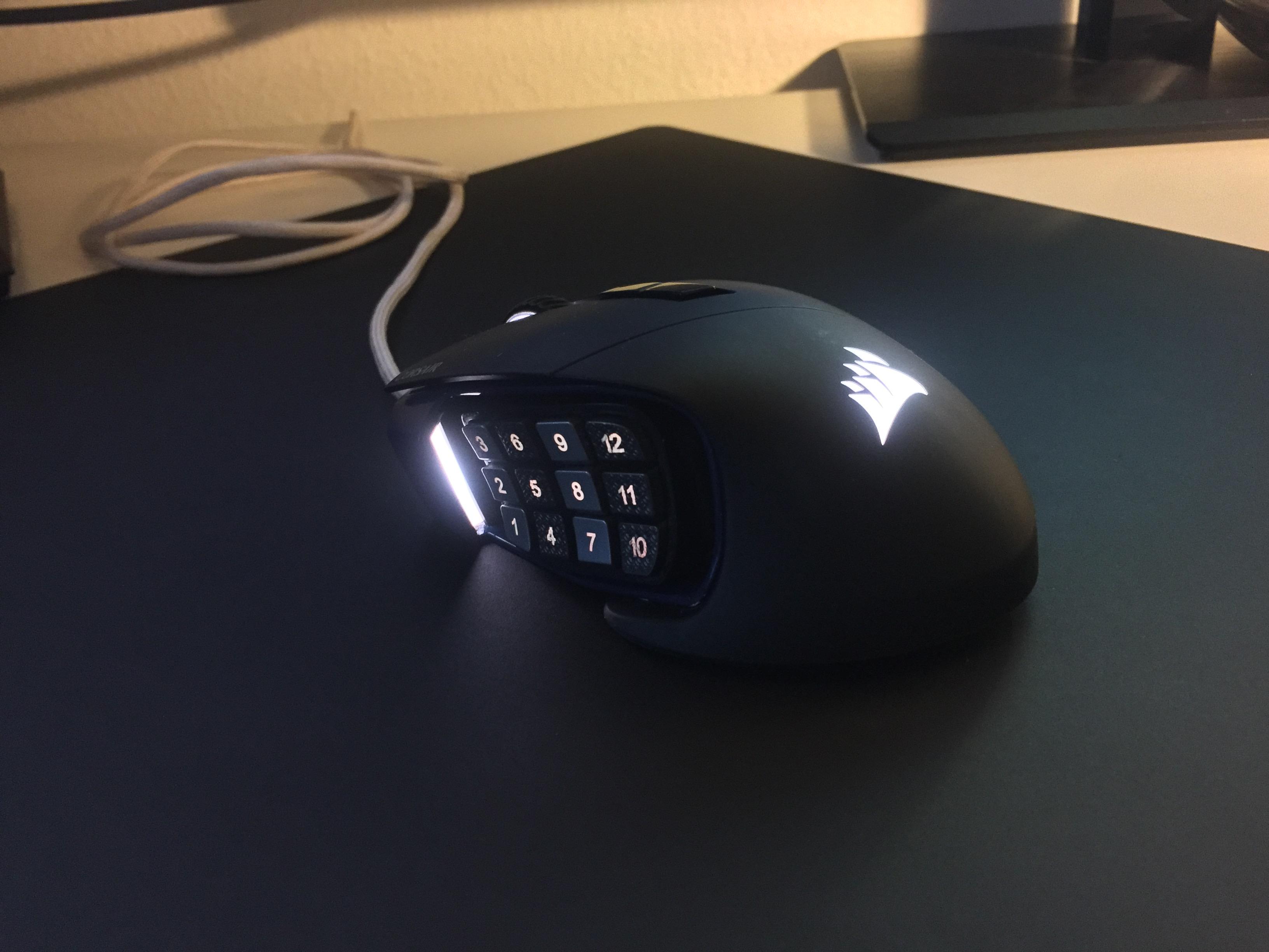 DIY paracorded my Corsair Scimitar and gave it a navy blue accent