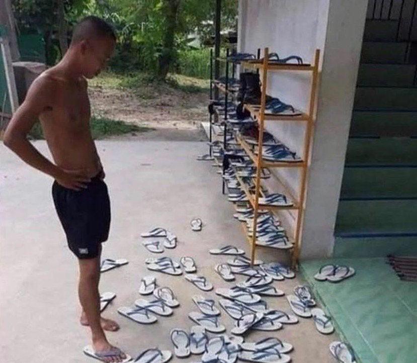 Me walking into the power plant storage room r/prey