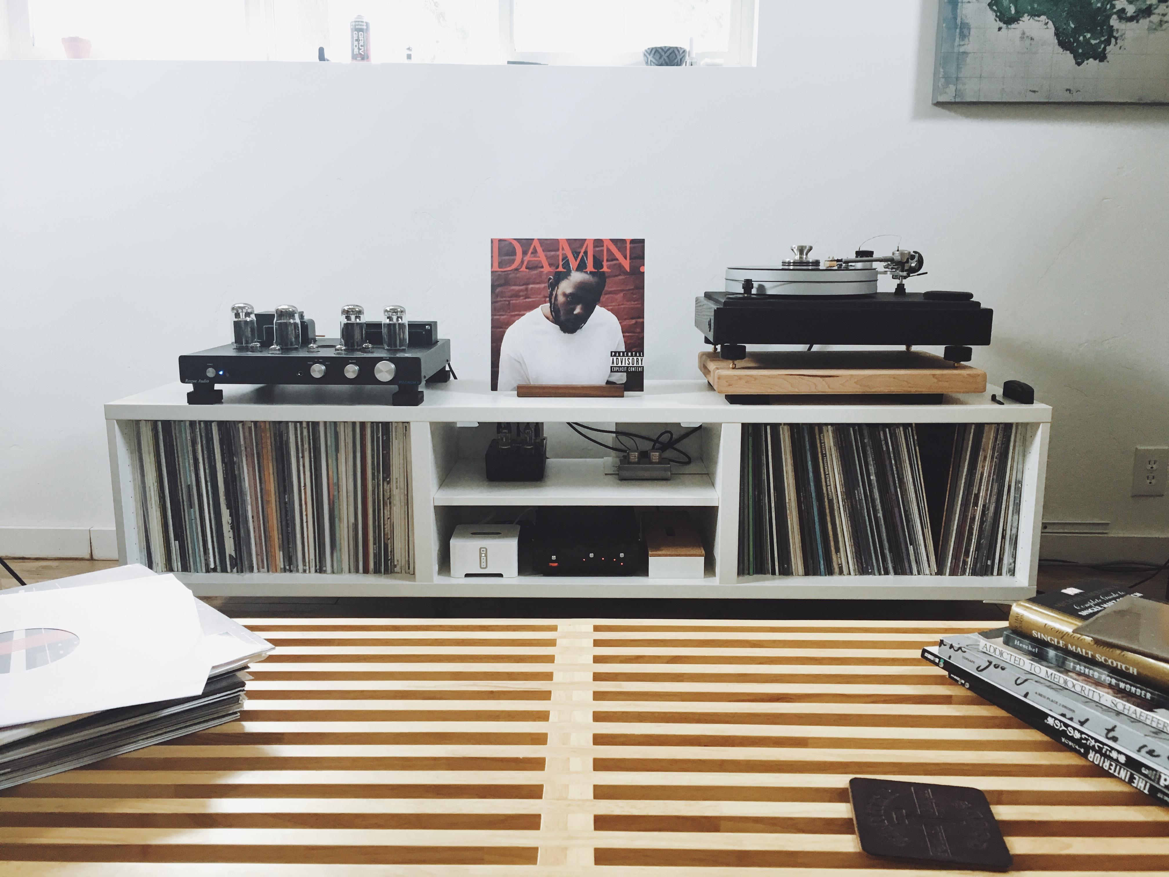 What do you put your turntable on? r/vinyl