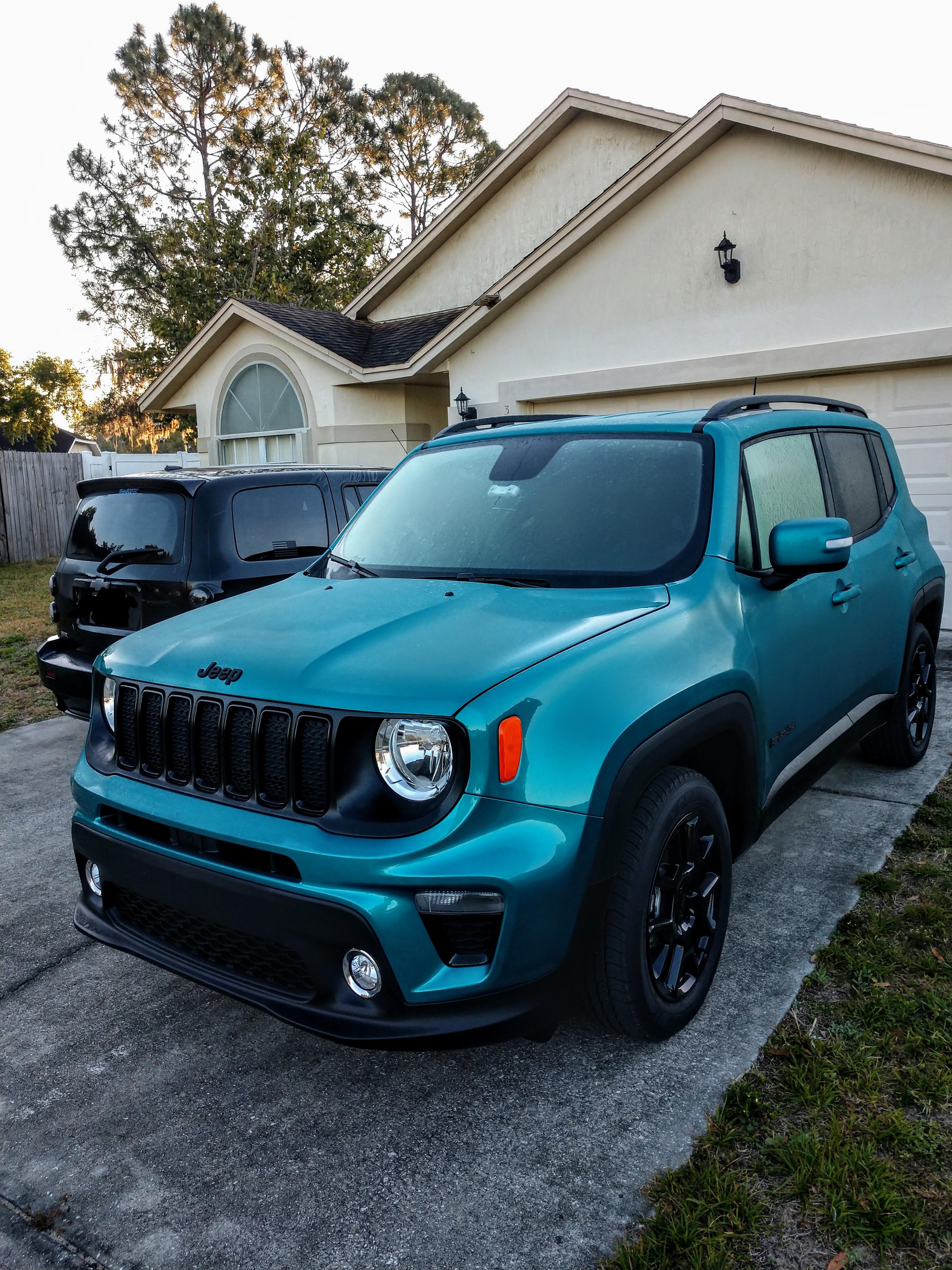 Picked up a 2020 renegade latitude with altitude package in bikini