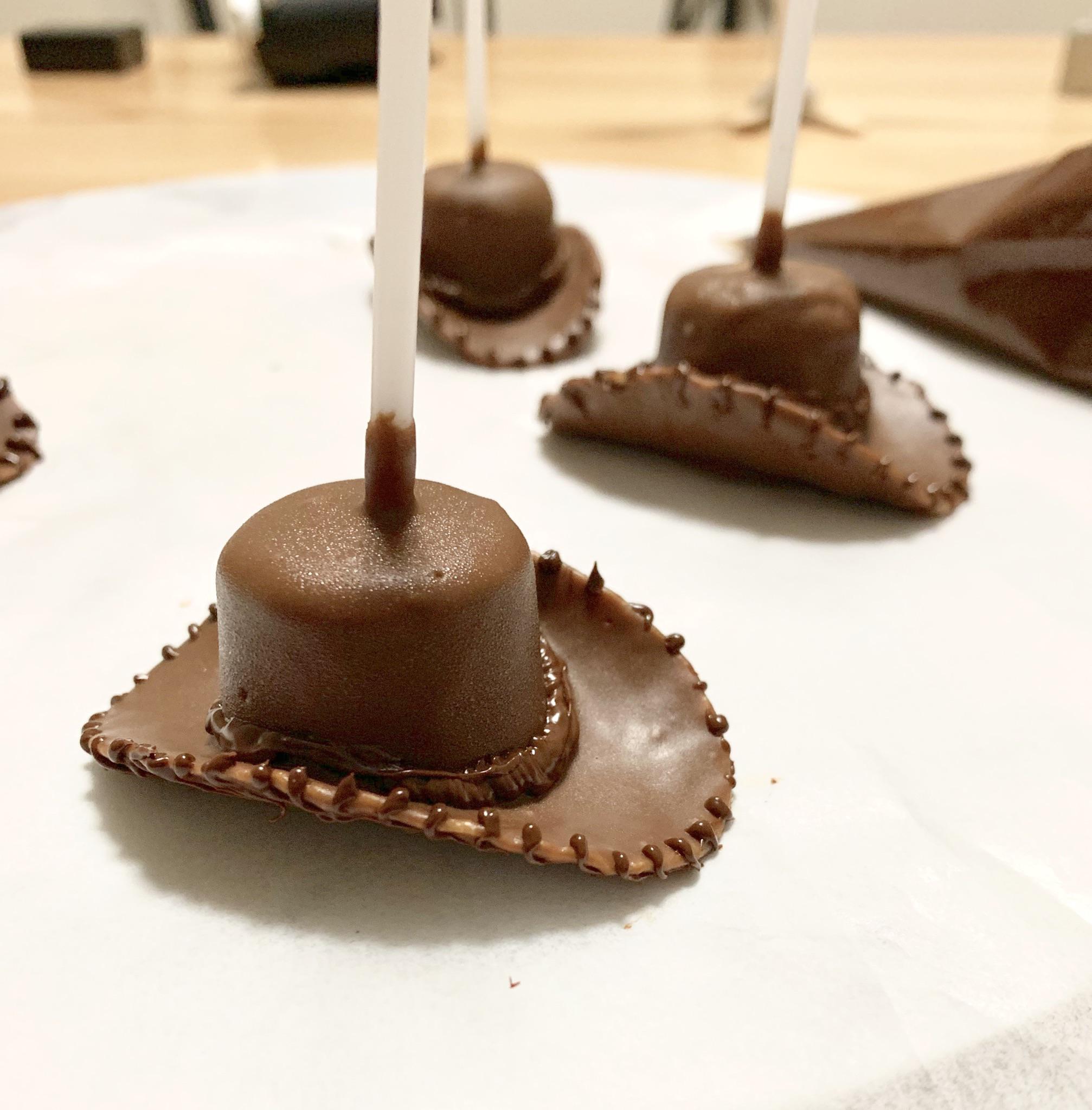 Made these cute little sheriff Woody cowboy hats! Just a Pringle