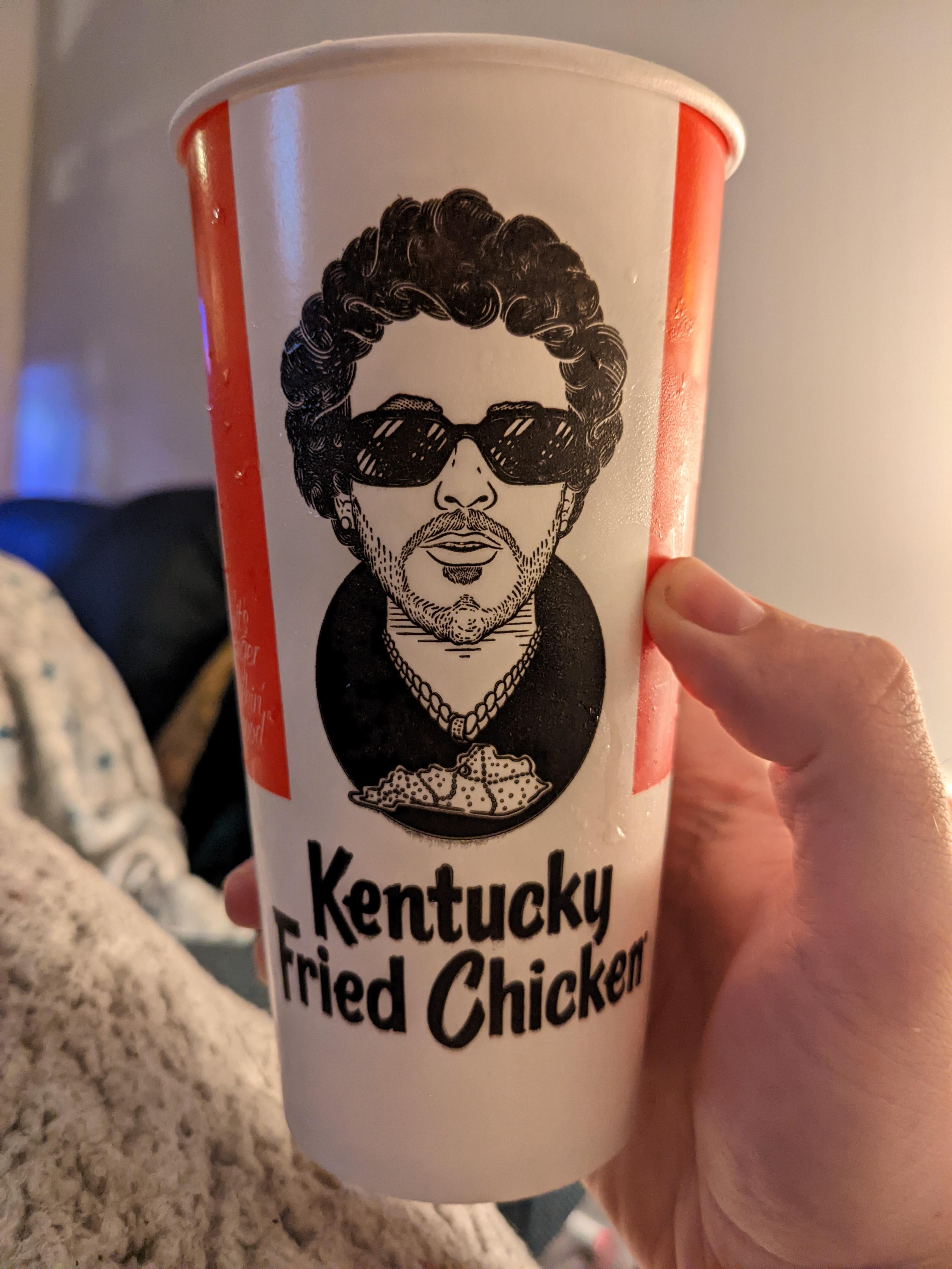 UHHH... did Colonel Sanders get younger?? r/kfc