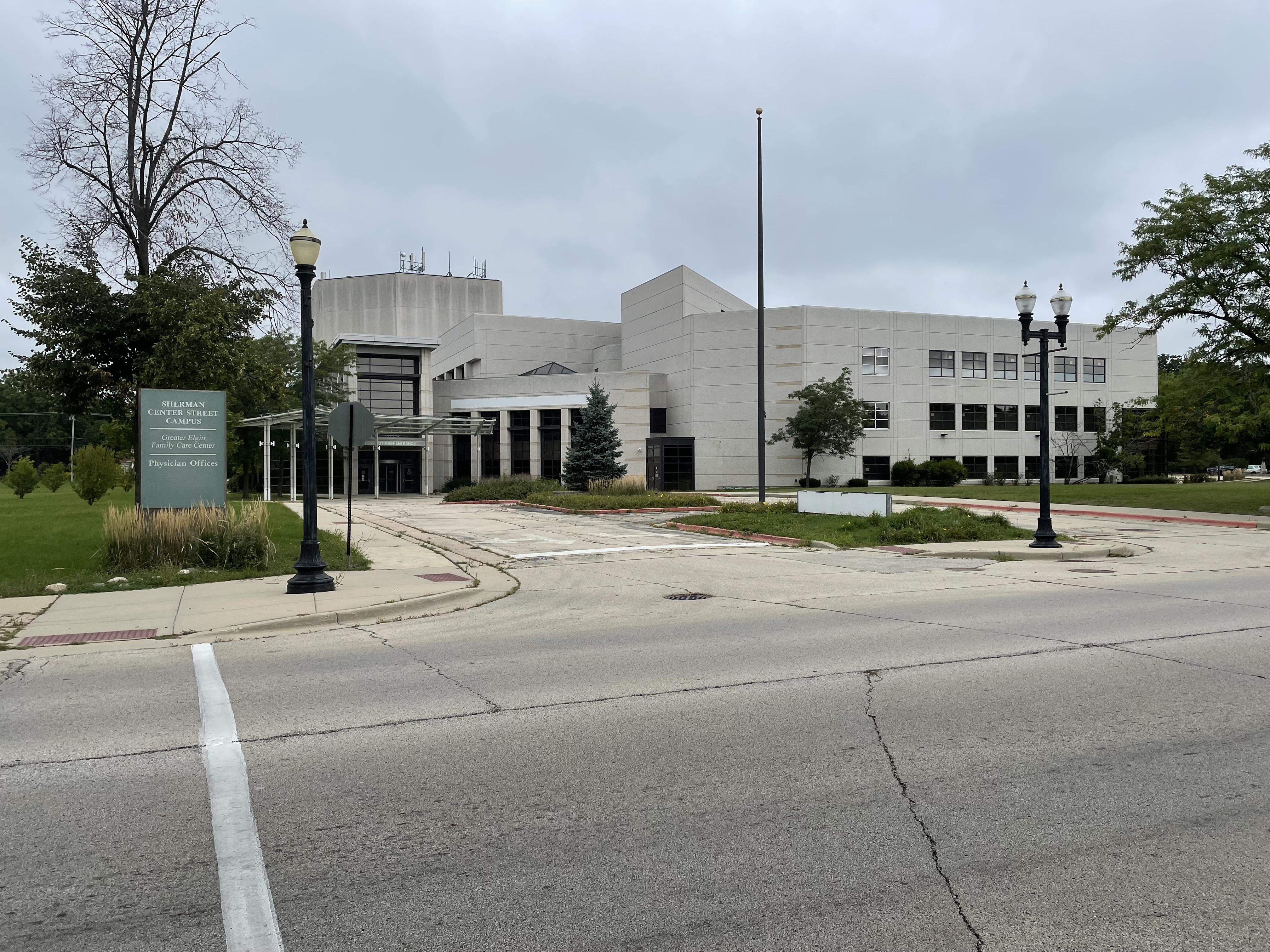 Abandoned Hospital in South Elgin, IL r/AbandonedPorn