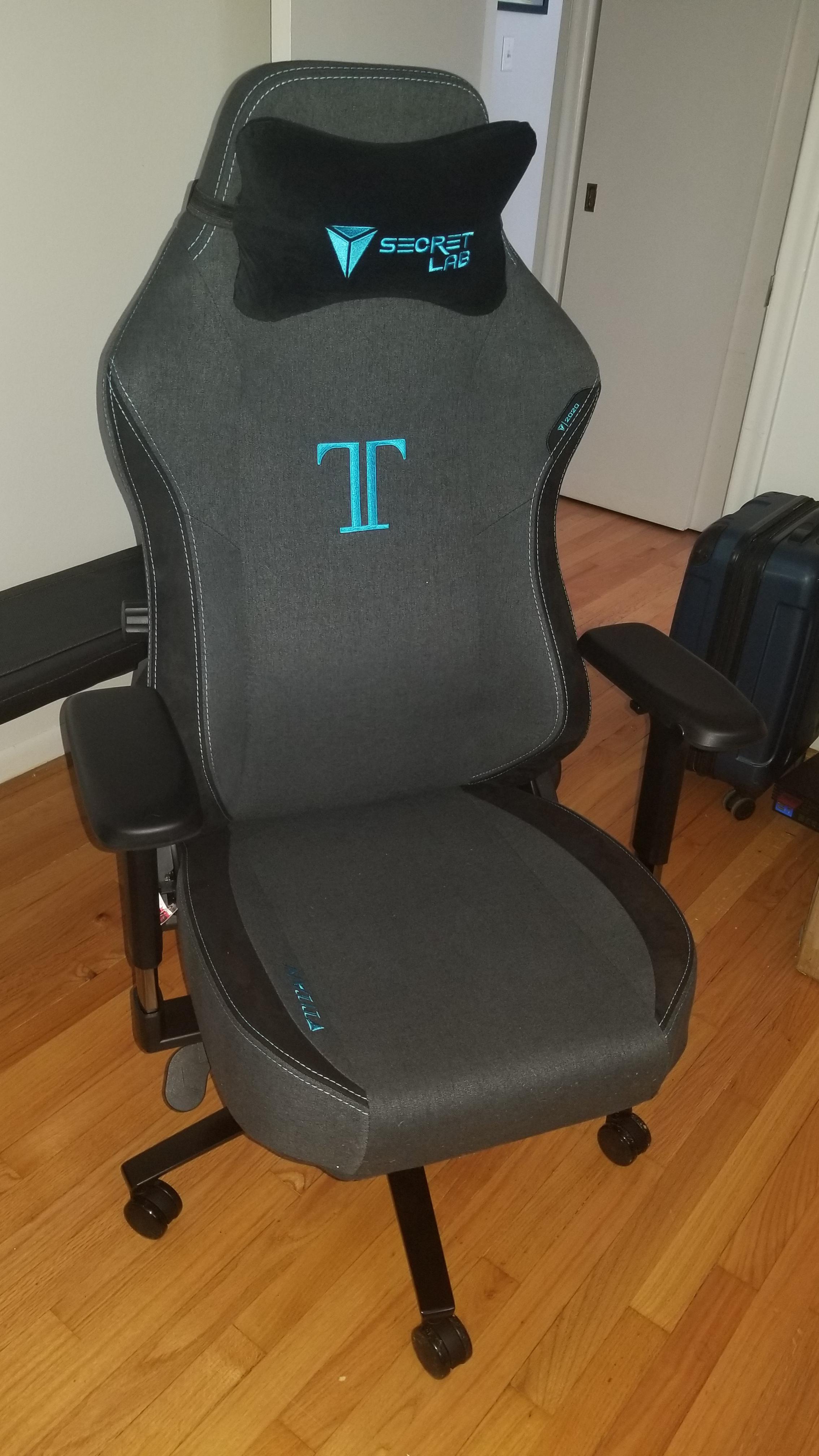 Secretlab Chairs Reddit Lightning Review Secretlab Omega Stealth As Comfortable As It Looks