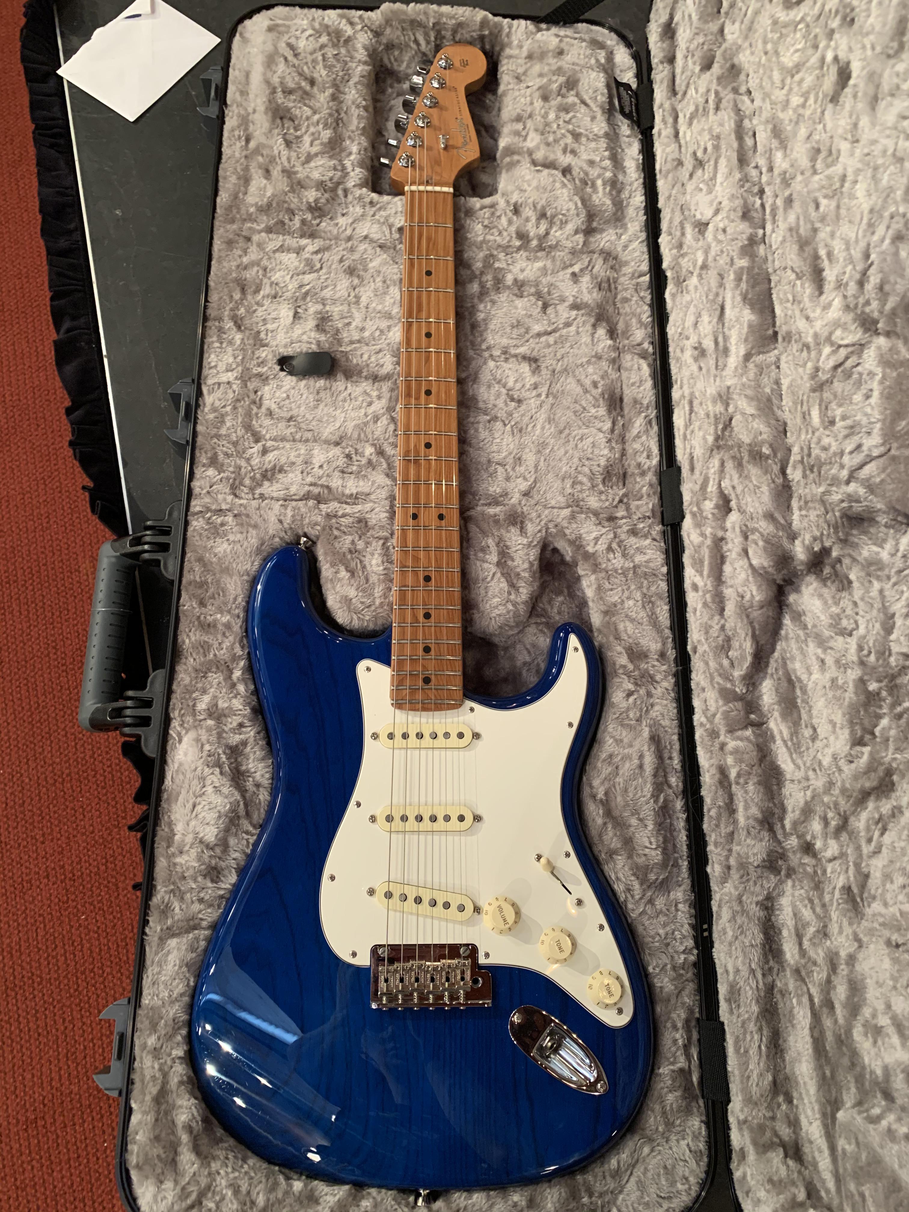 My Fender American Professional Stratocaster (Sweetwater Exclusive) in