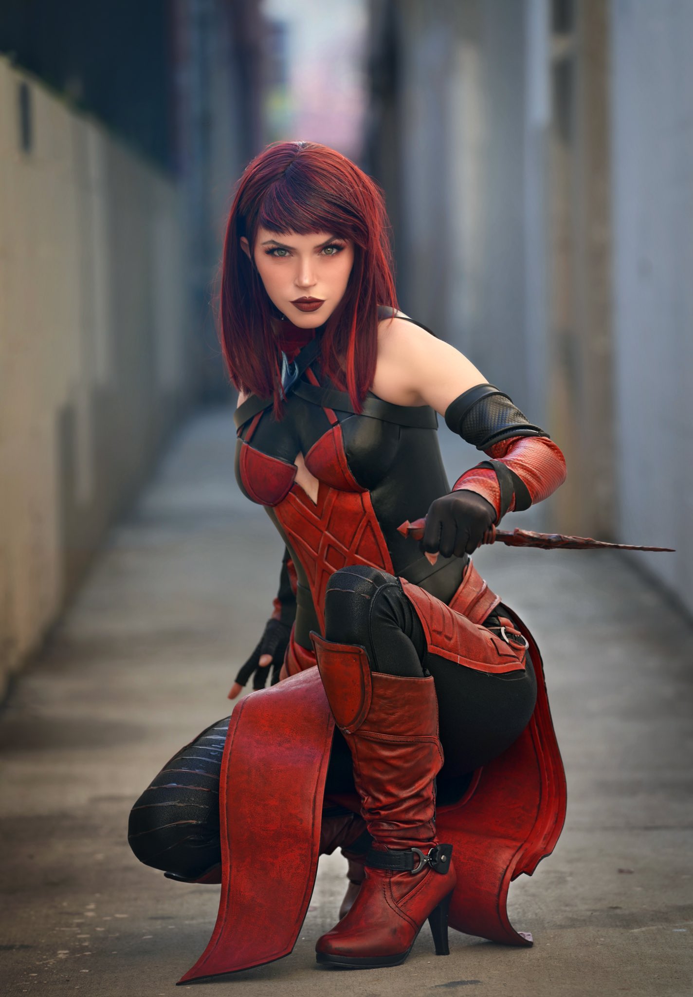Mortal Kombat Skarlet Cosplay