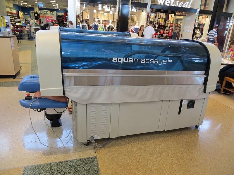 Water massages in the middle of the mall r/nostalgia