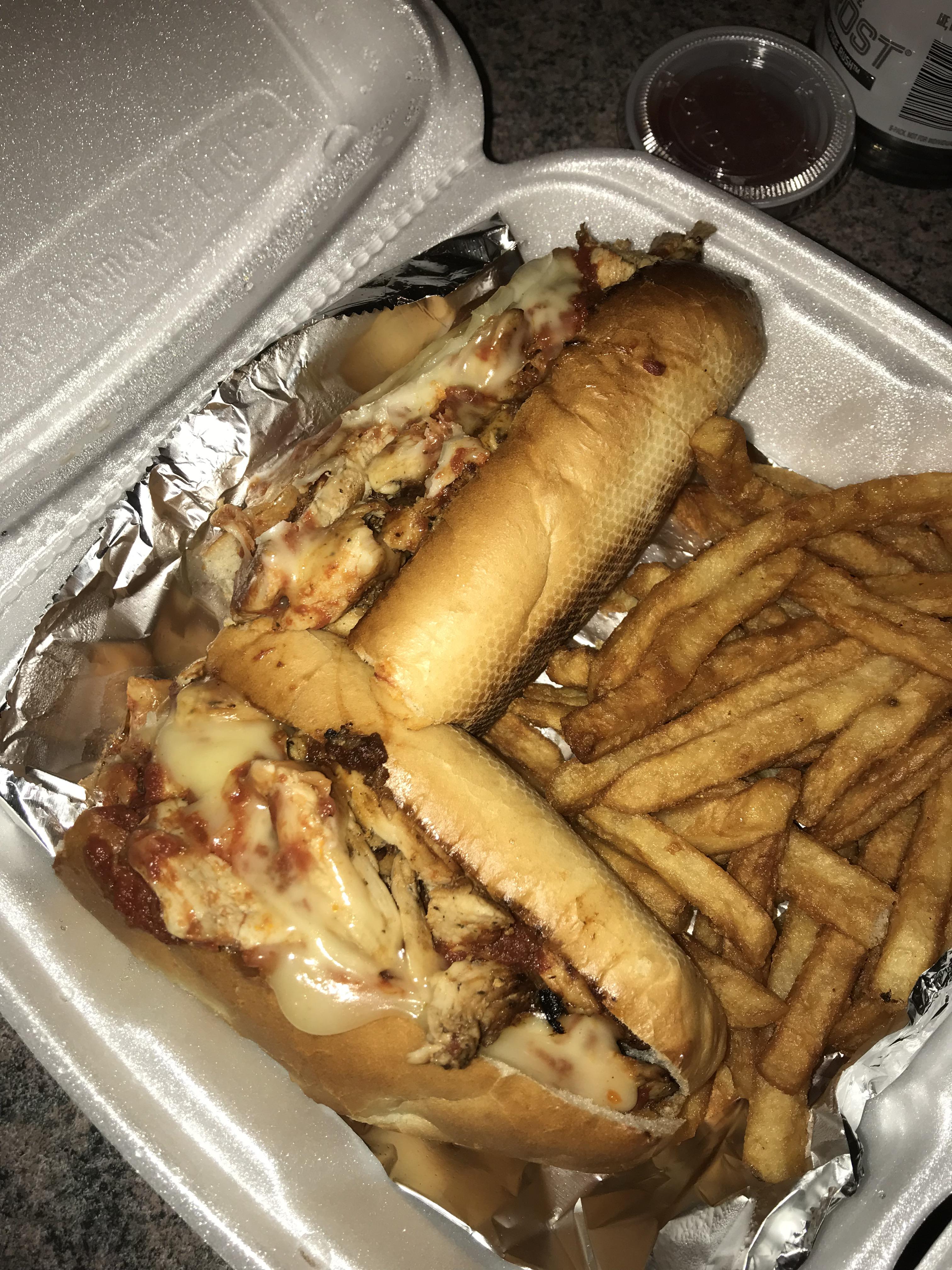 Grilled chicken parm..best thing ever r/Sandwiches