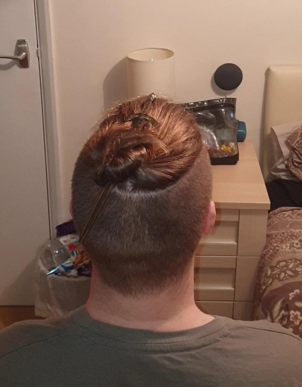 Chopstick tie with a sword r/Hair