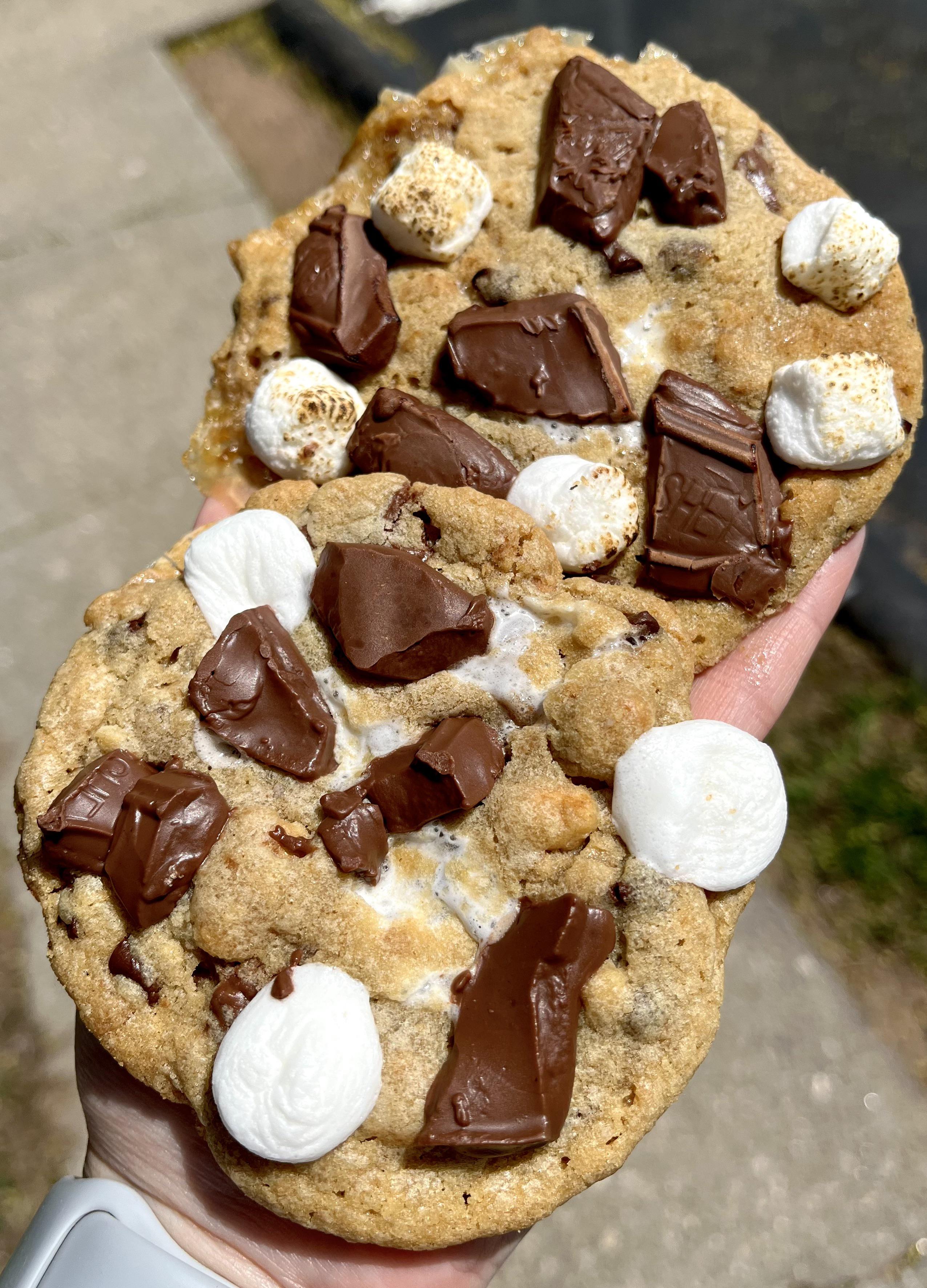S’mores cookies(graham cracker is mixed into the dough) r/DessertPorn