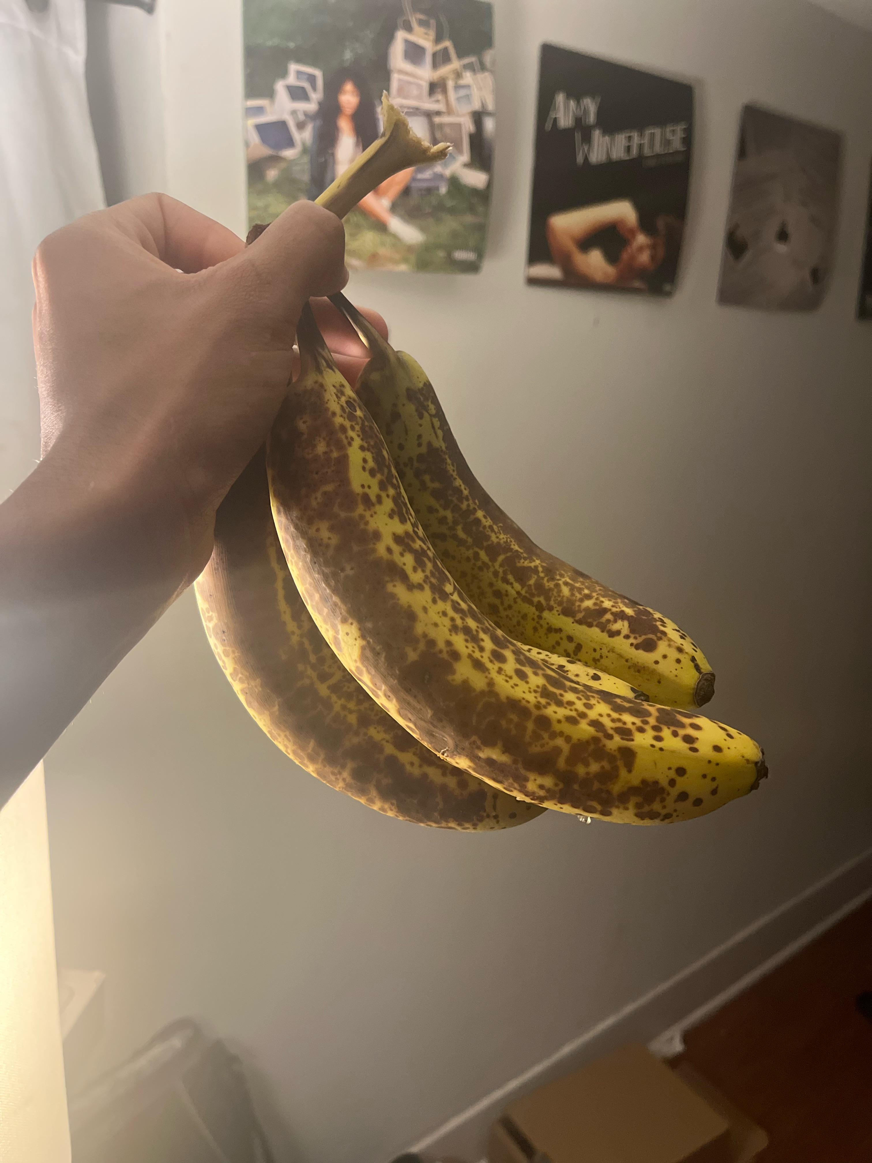 Are these bananas safe to eat? r/foodsafety