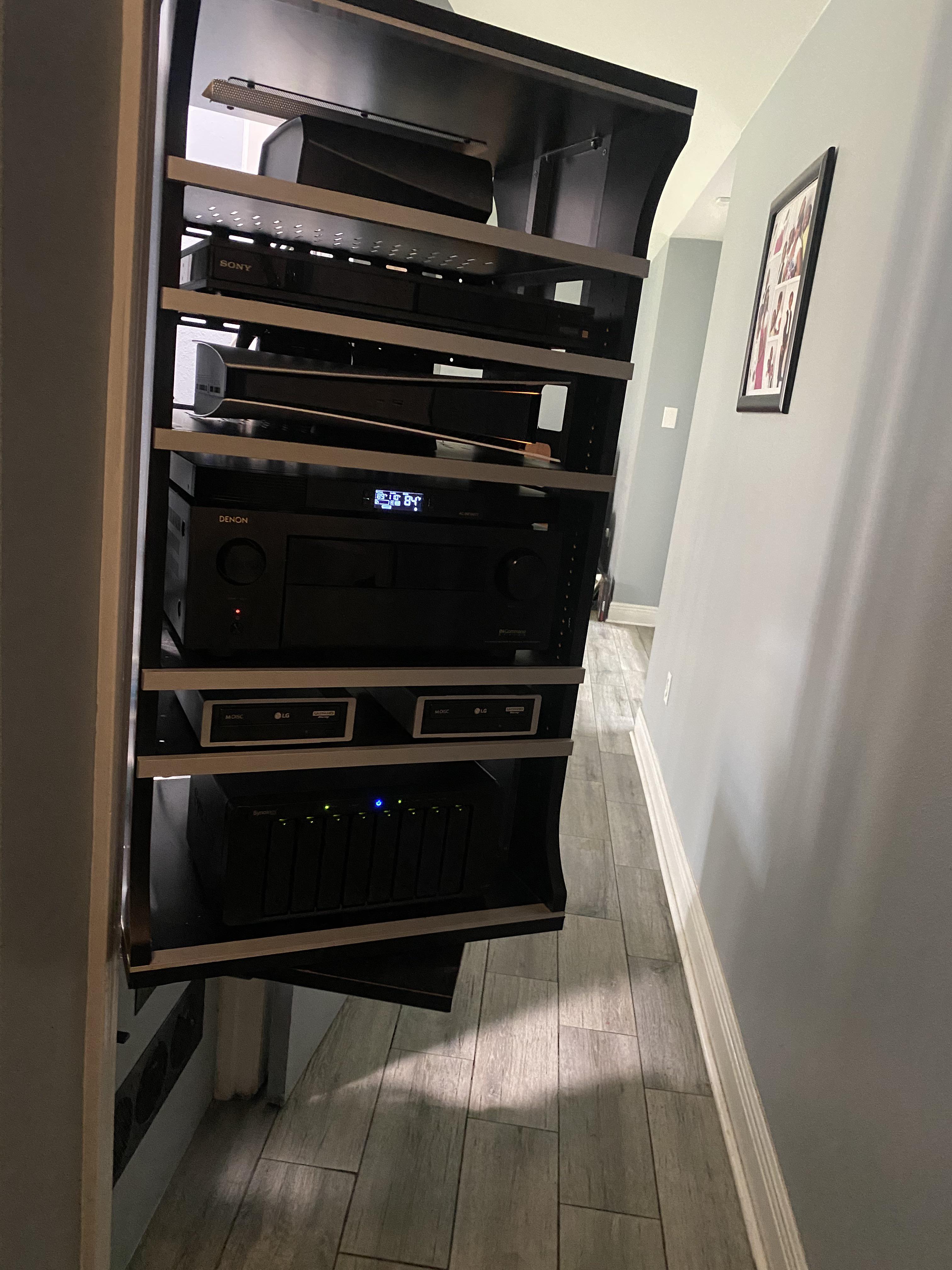 Sony A8H Sneak Attack! bravia