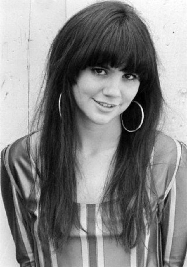 Linda Ronstadt (1970s) r/OldSchoolCelebs