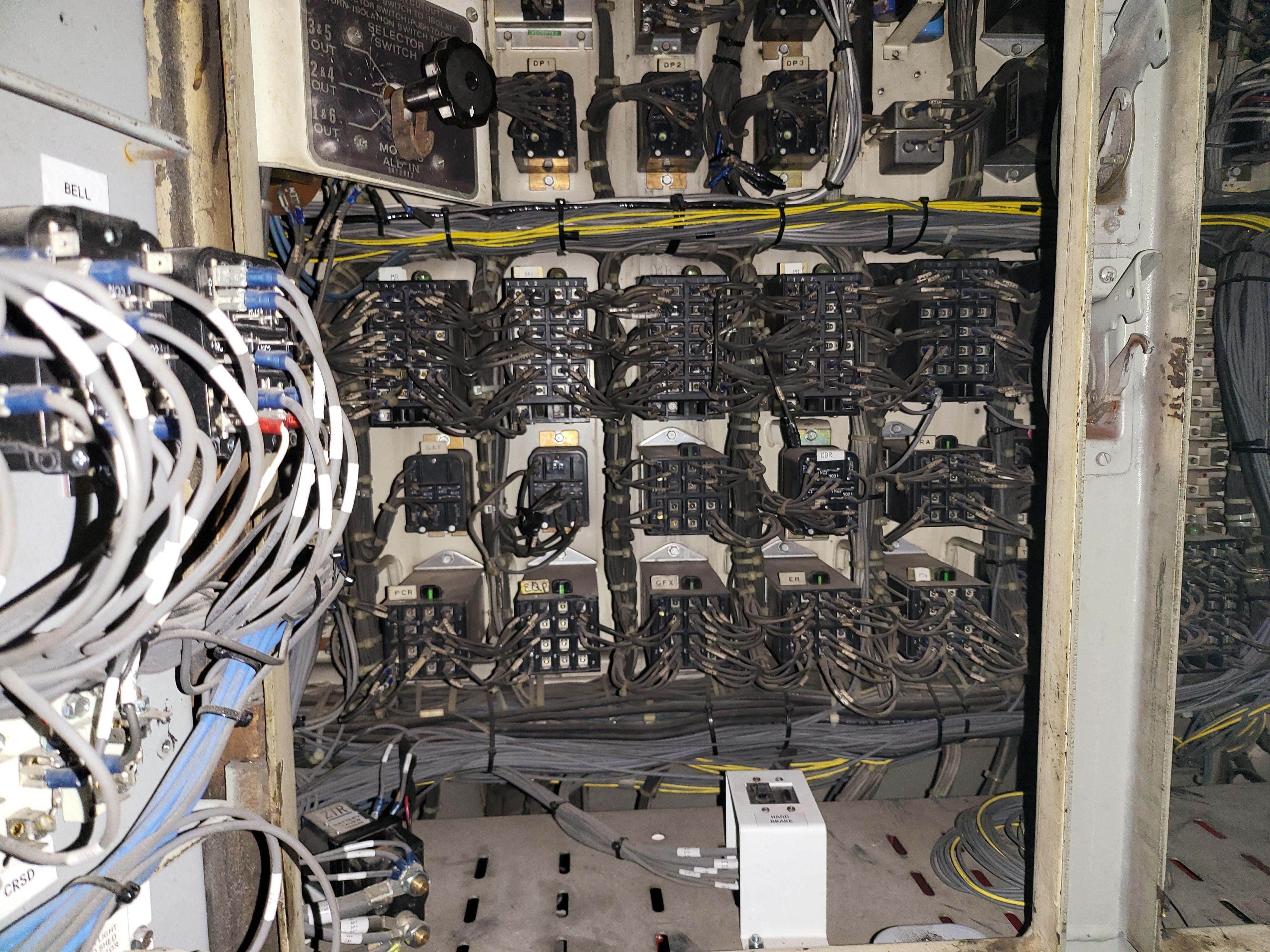 Relay Logic r/electricians