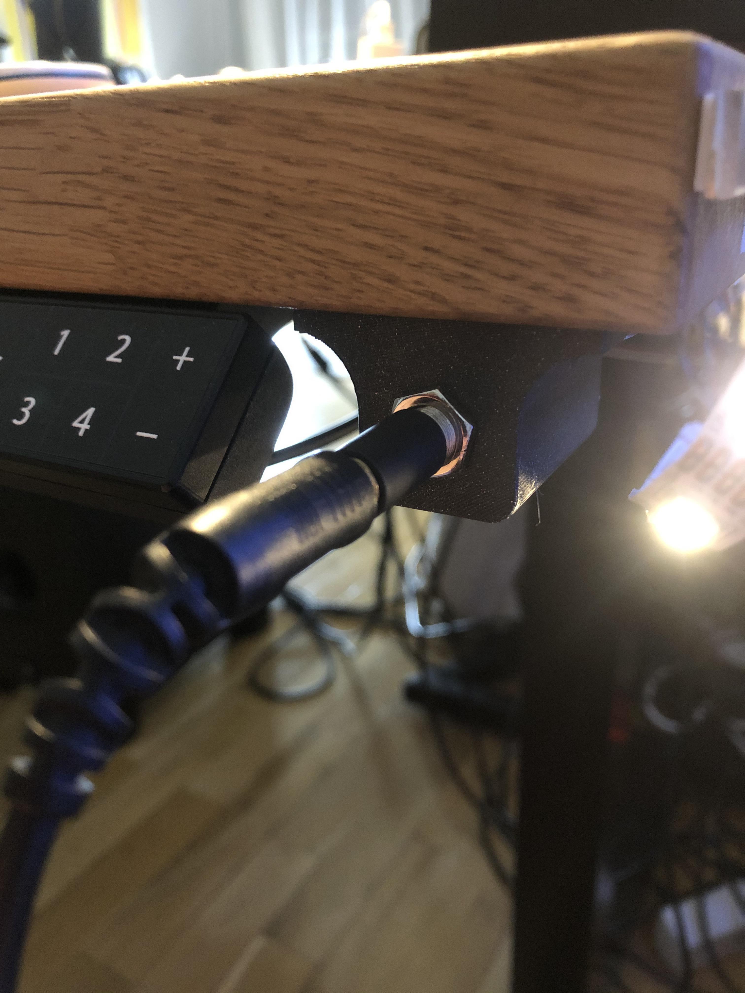 Added balanced headphone jack to my desk, 3D printed the housing r
