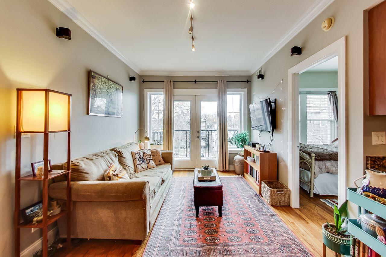 Cozy Chicago apartment r/CozyPlaces