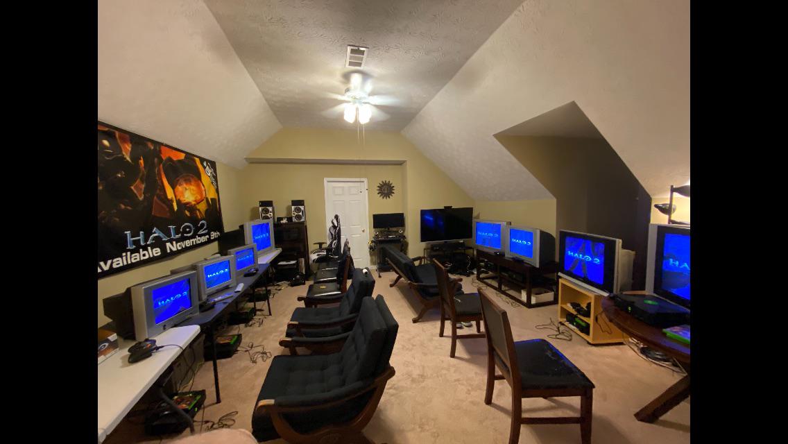 HALO LAN PARTY (Part 2) r/crtgaming