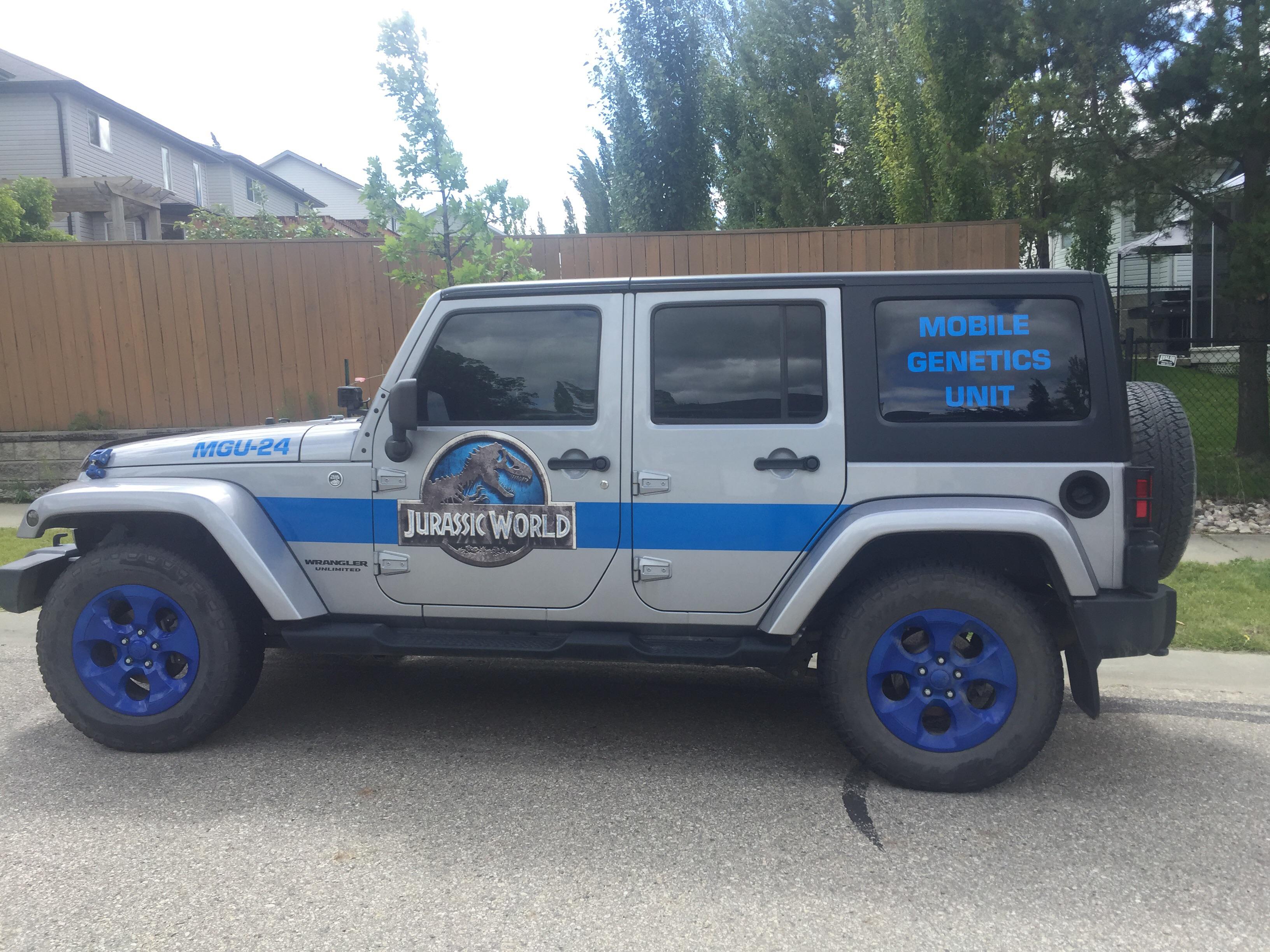 This Jeep was made to look like it’s from Jurassic World r