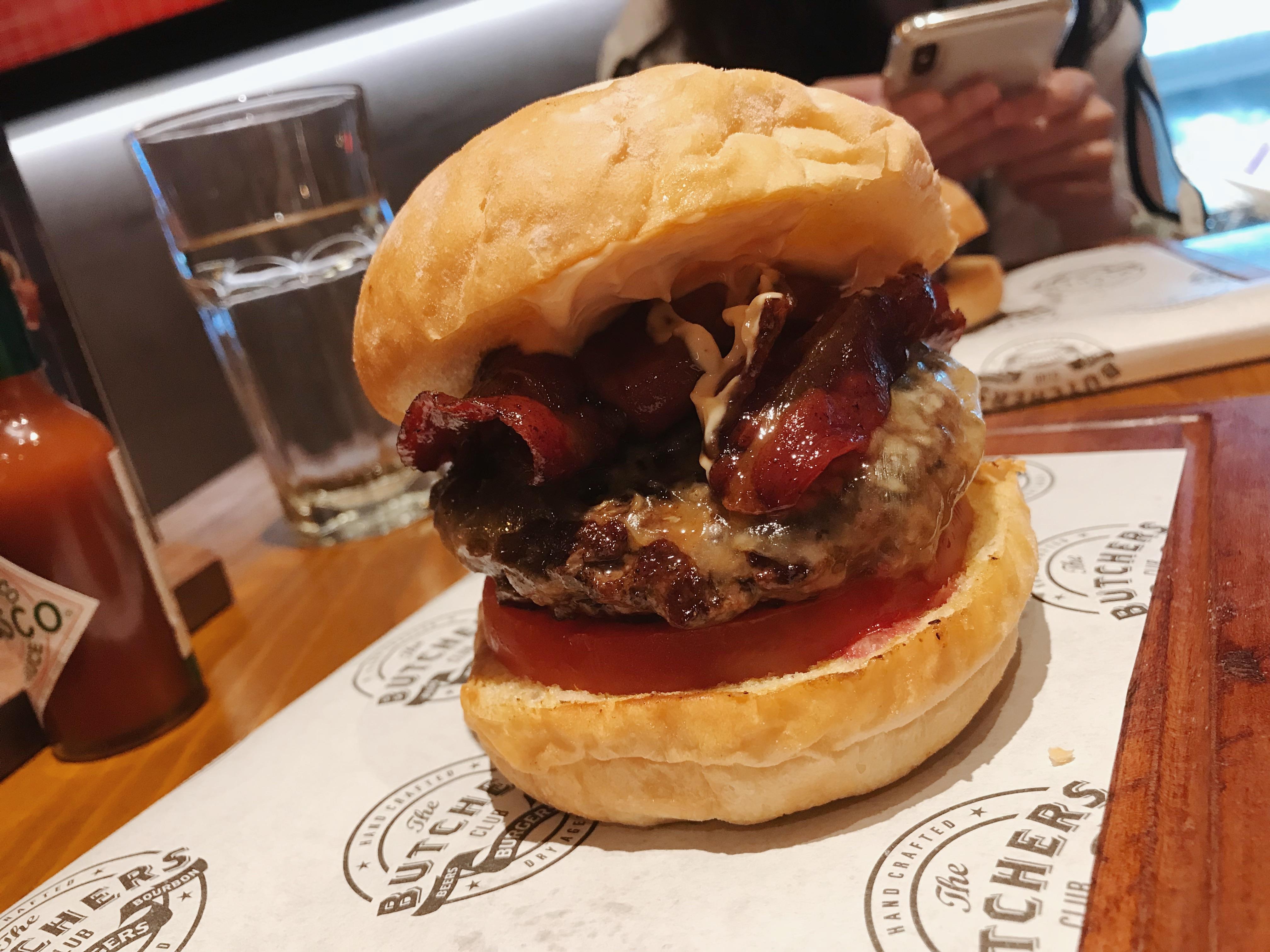 [I ate] Dry Aged Beef Burger with MapleGlazed Bacon r/food