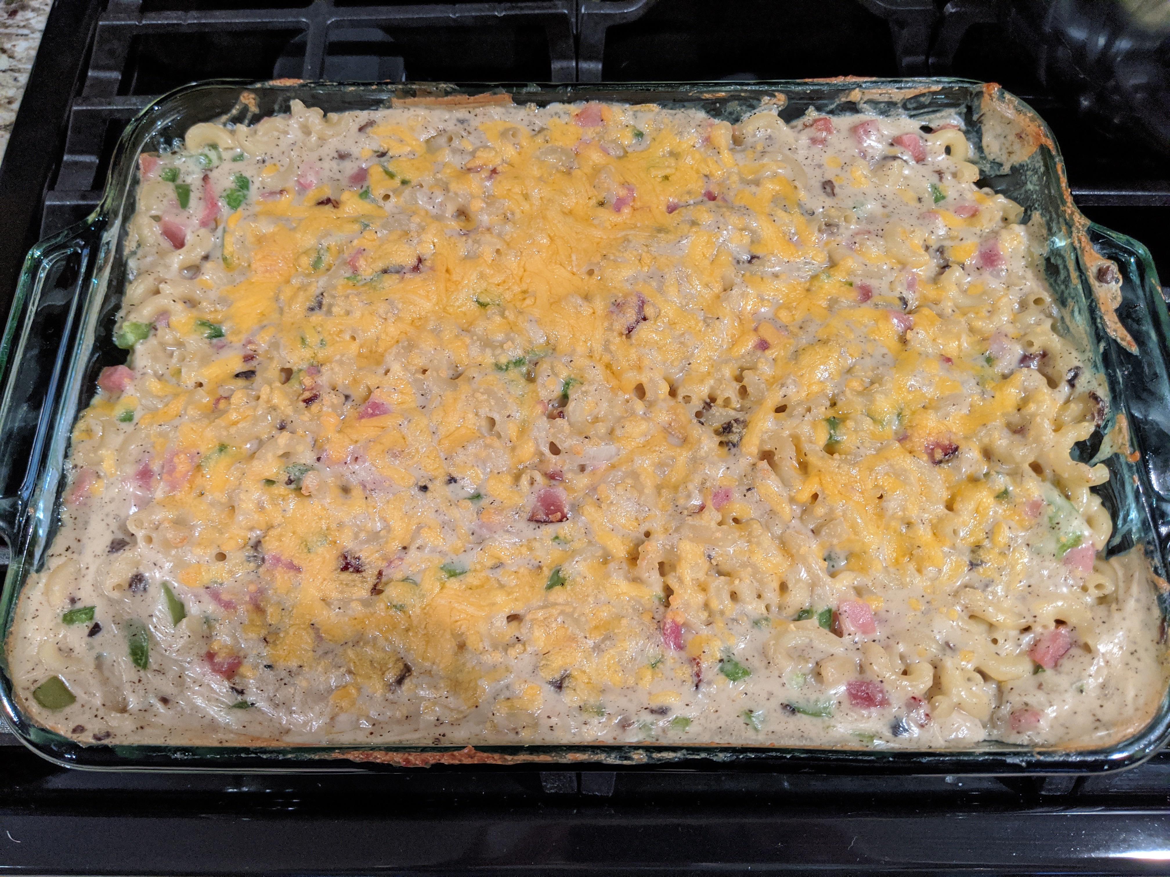 [Homemade] Ham, green pepper, onion, cheese & macaroni casserole. r/food