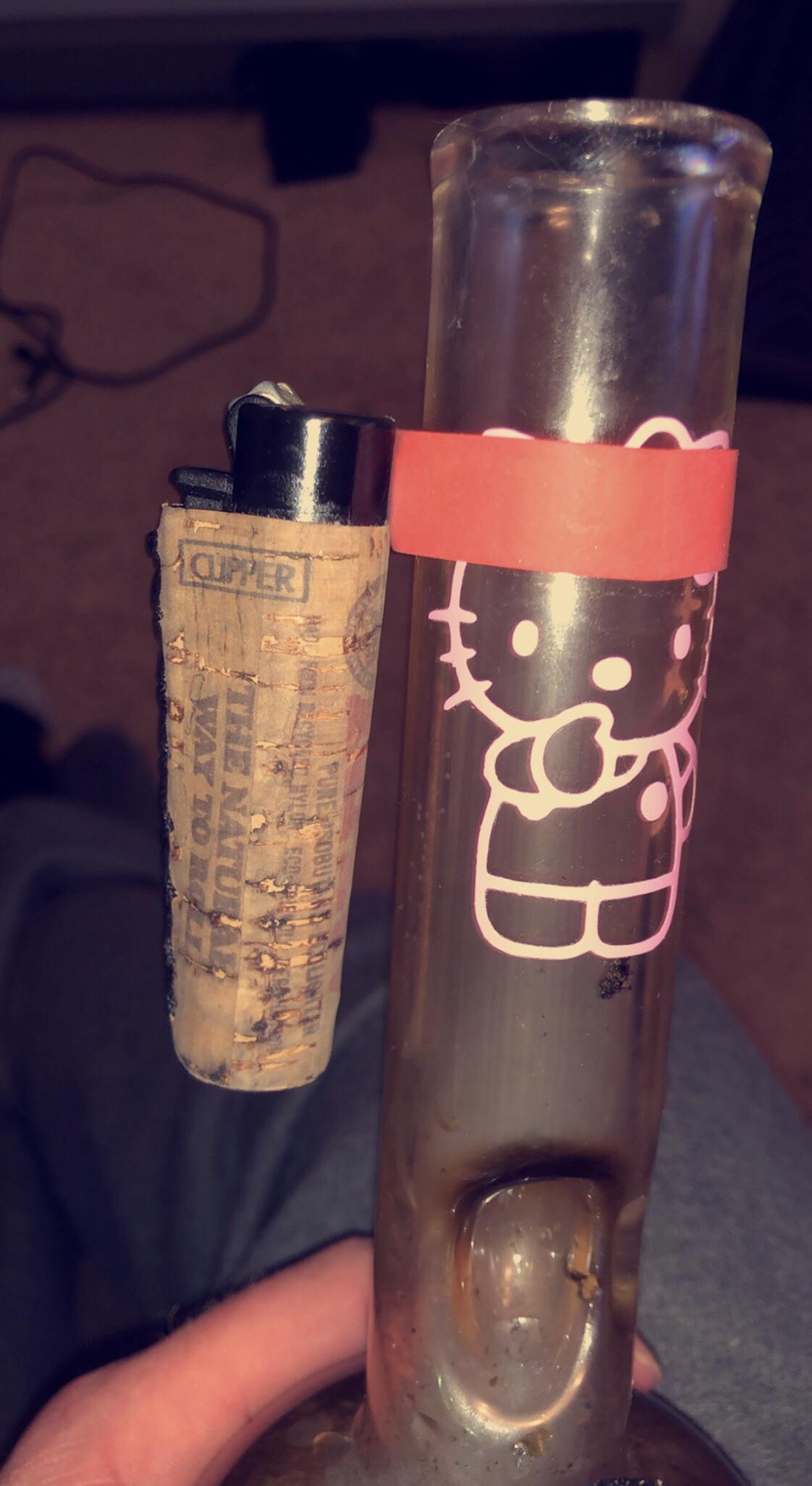 This may be old news but rubber band and small lighter holder