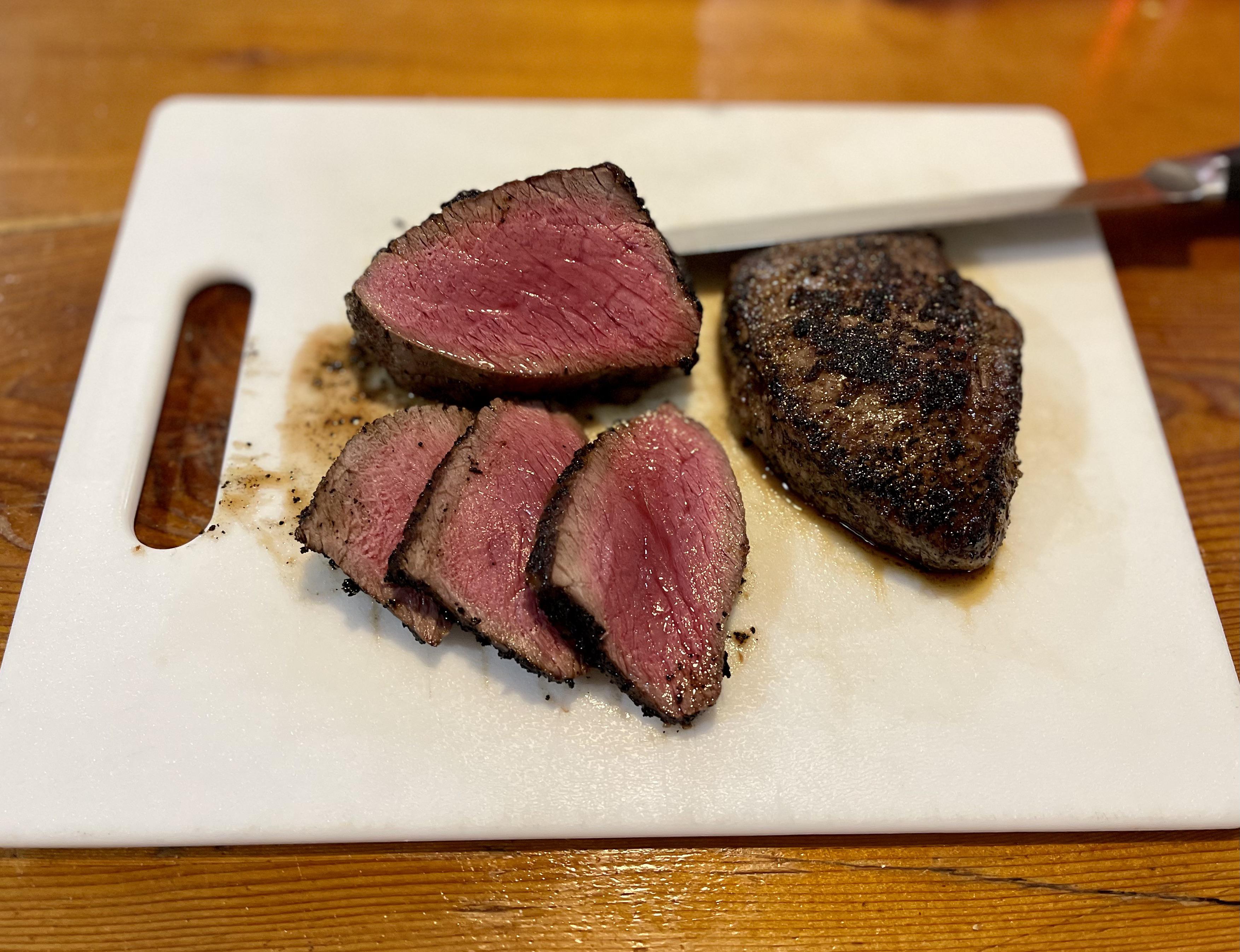 [Homemade] Cast iron top sirloin. r/food