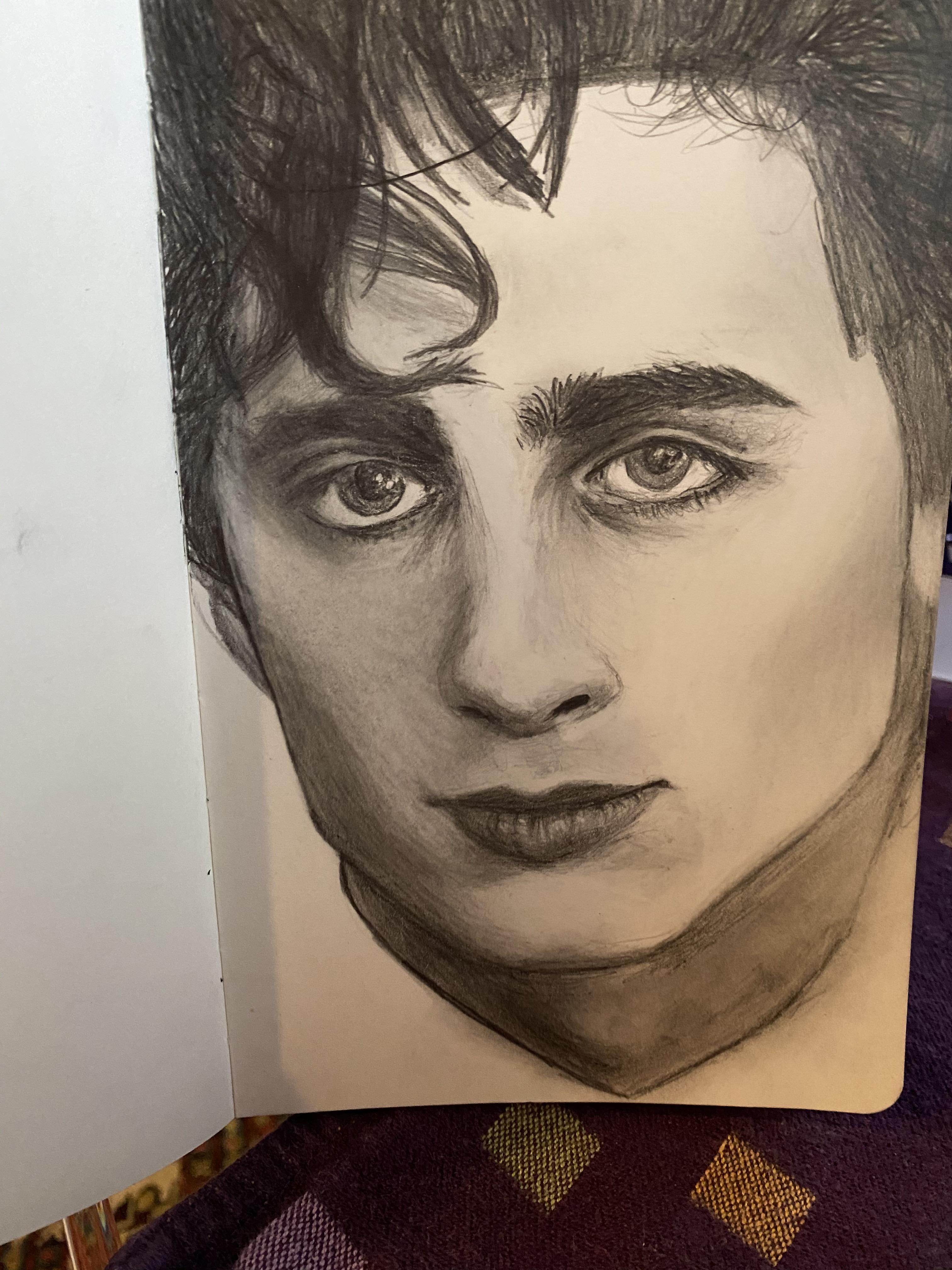 Hi there! I’m practicing drawing a likeness, please leave a comment if you recognize this face