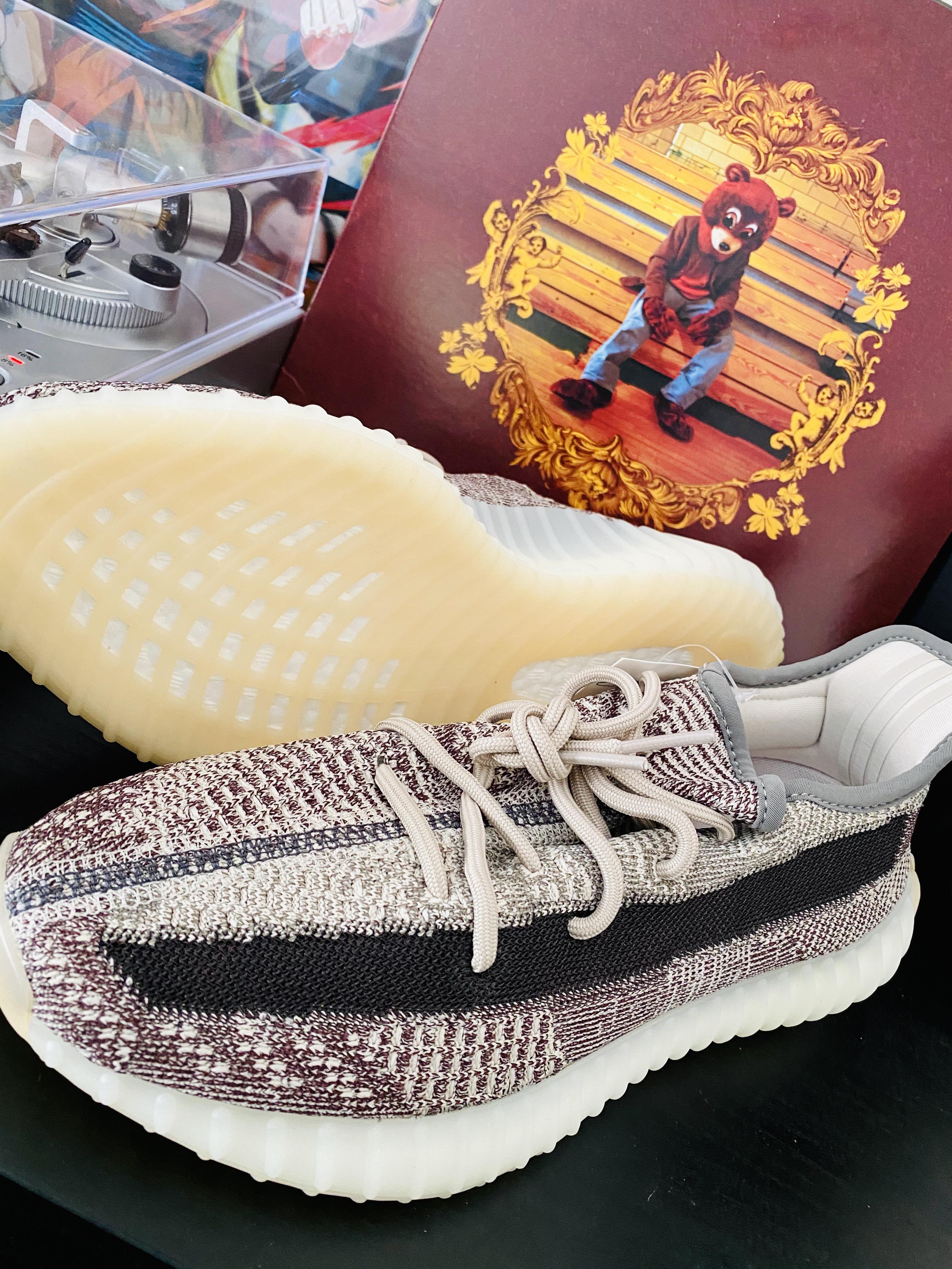 I just realized I have vinyls to match most of my sneakers. r/Sneakers