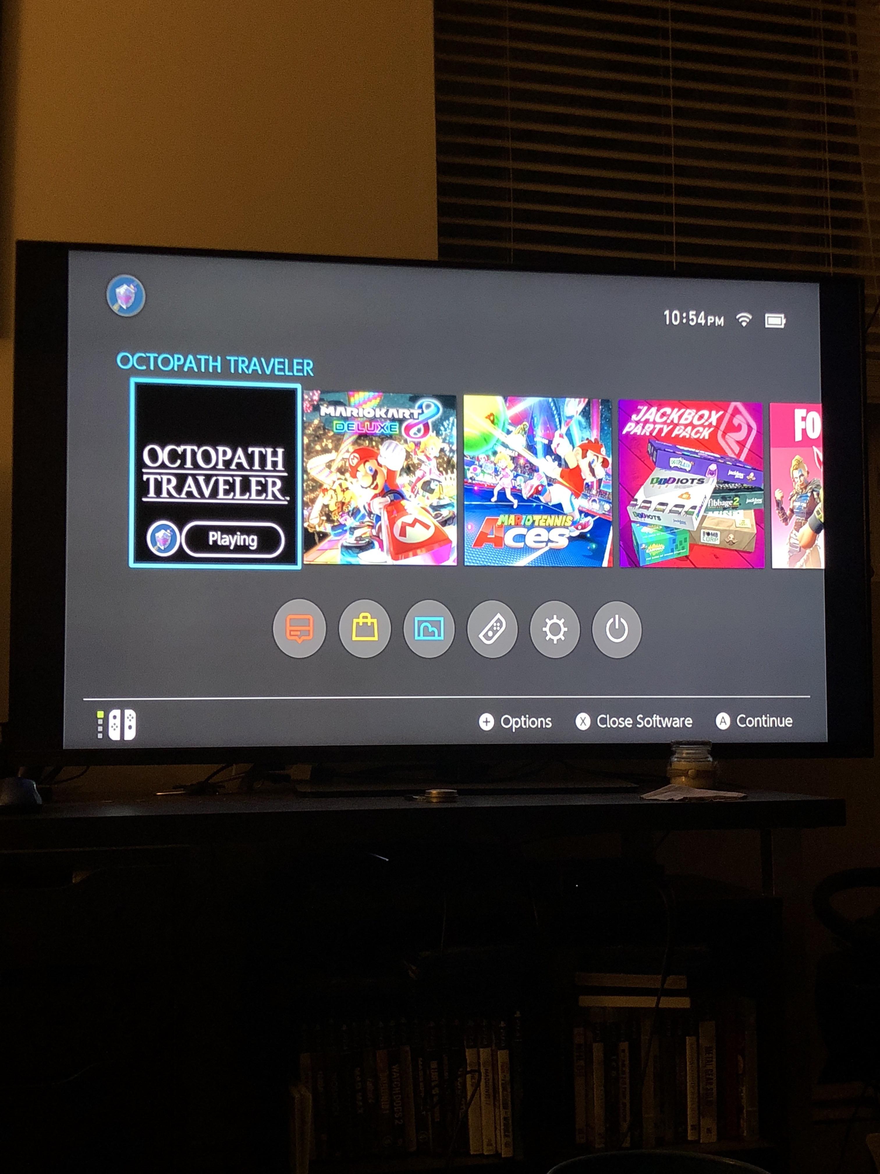 Does anyone else’s Switch not fit their TV? I can zoom in, but it cuts