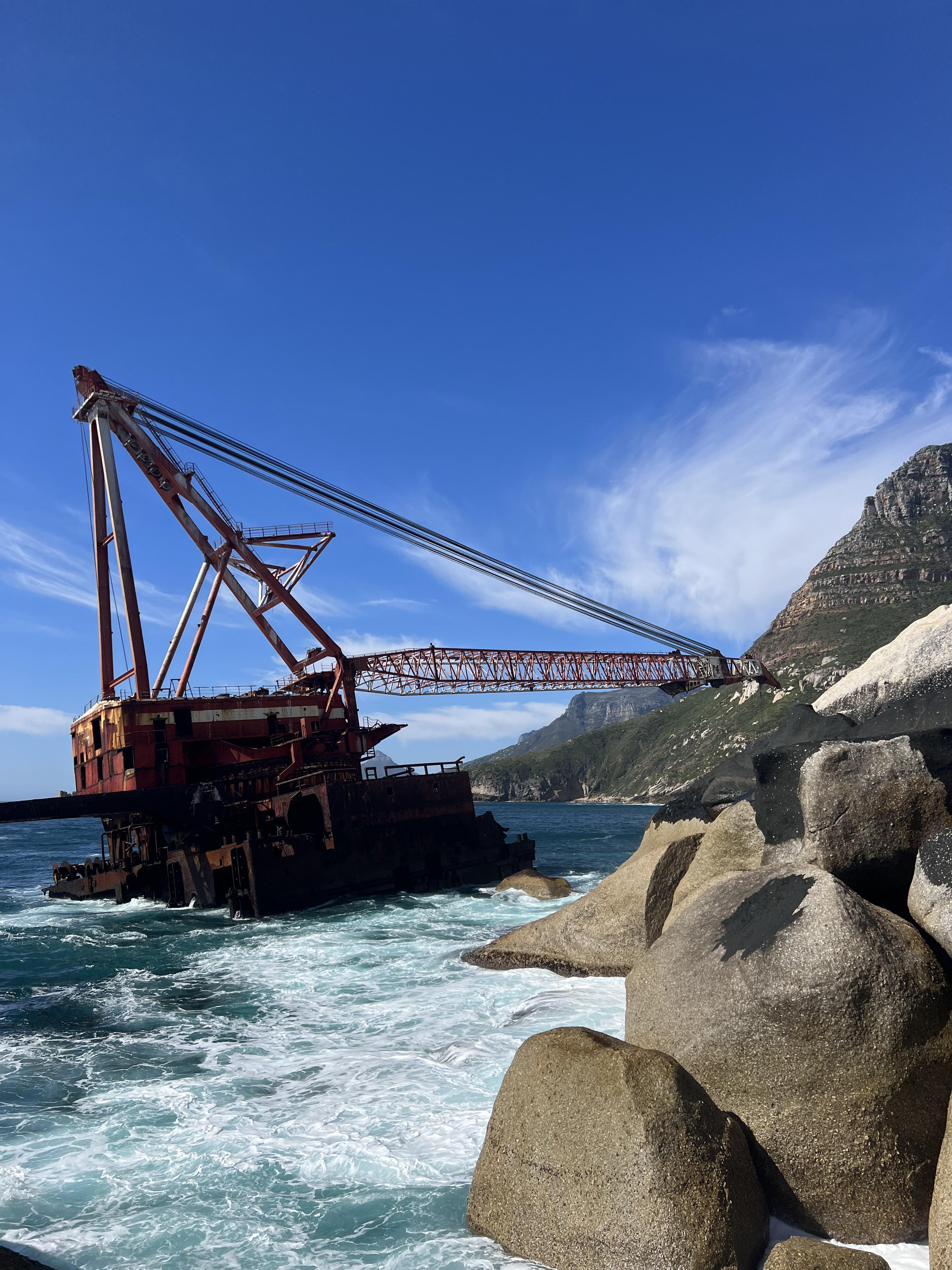 BOS 400 Shipwreck, Cape Town r/AbandonedPorn