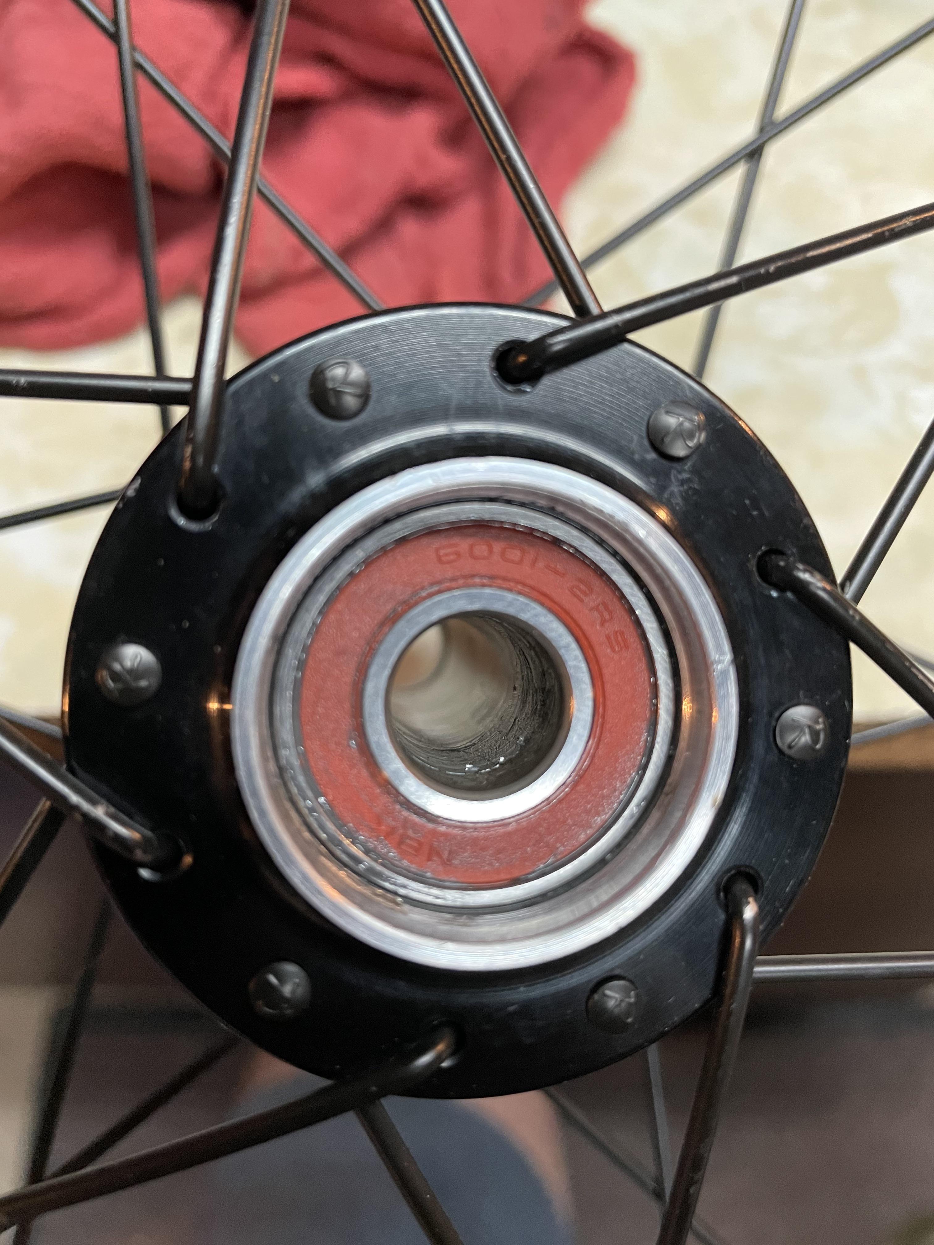 Front Hub Bearing Replacement r/bikewrench