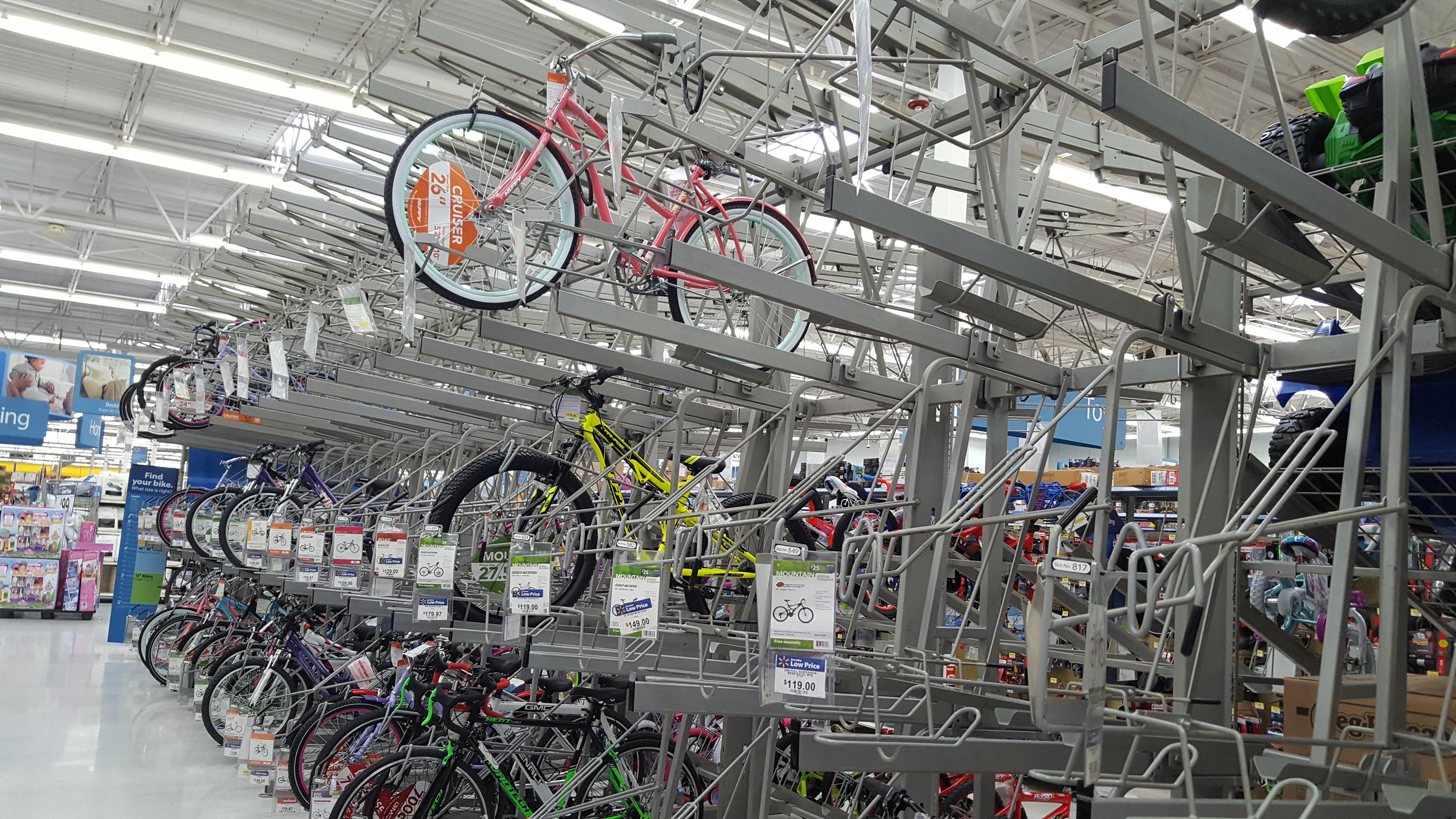 My local WalMart's weekbeforeChristmas almost empty bicycle department. r/mildlyinteresting