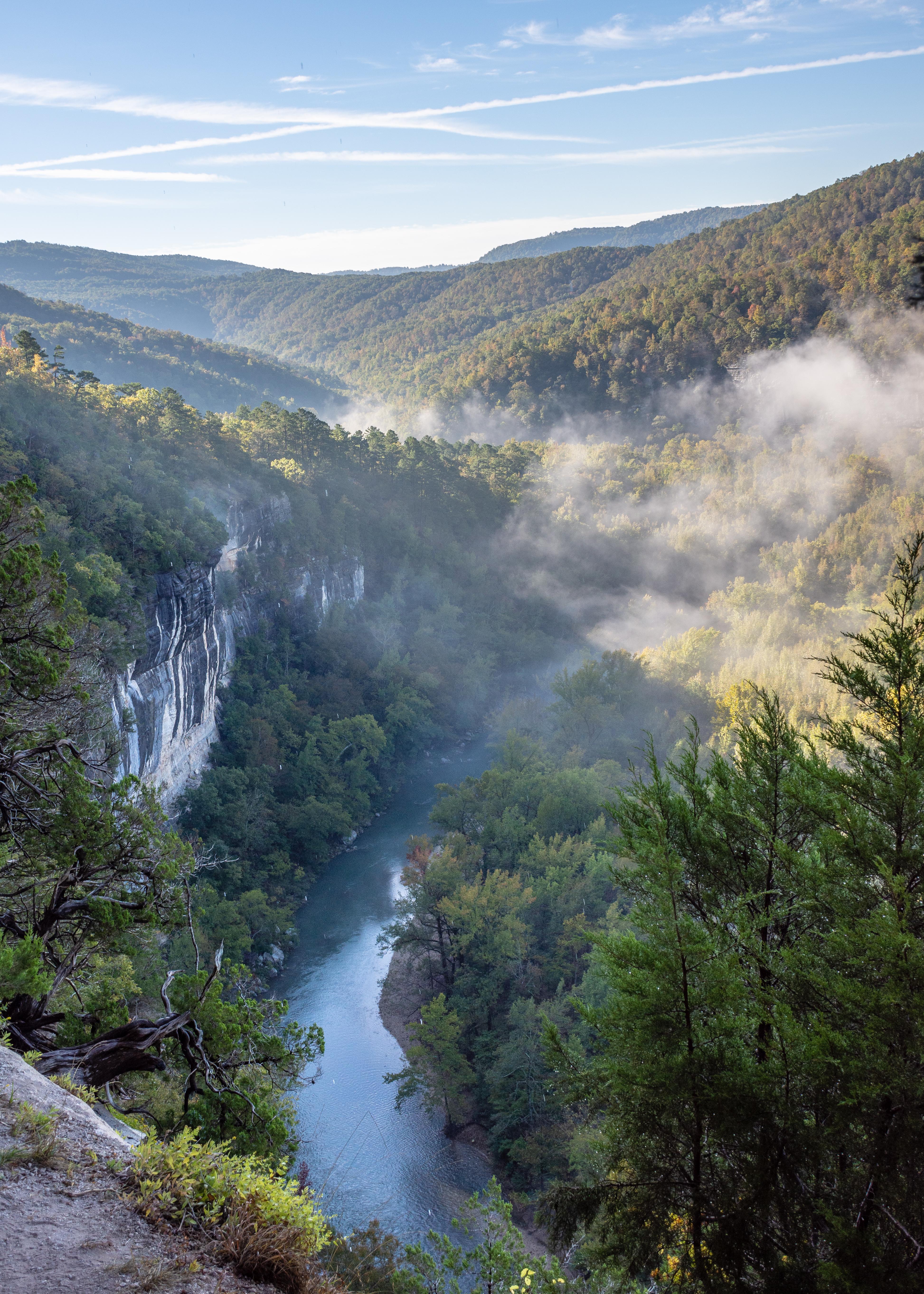 Buffalo River, Arkansas 3892 x 5449 (OC) r/EarthPorn