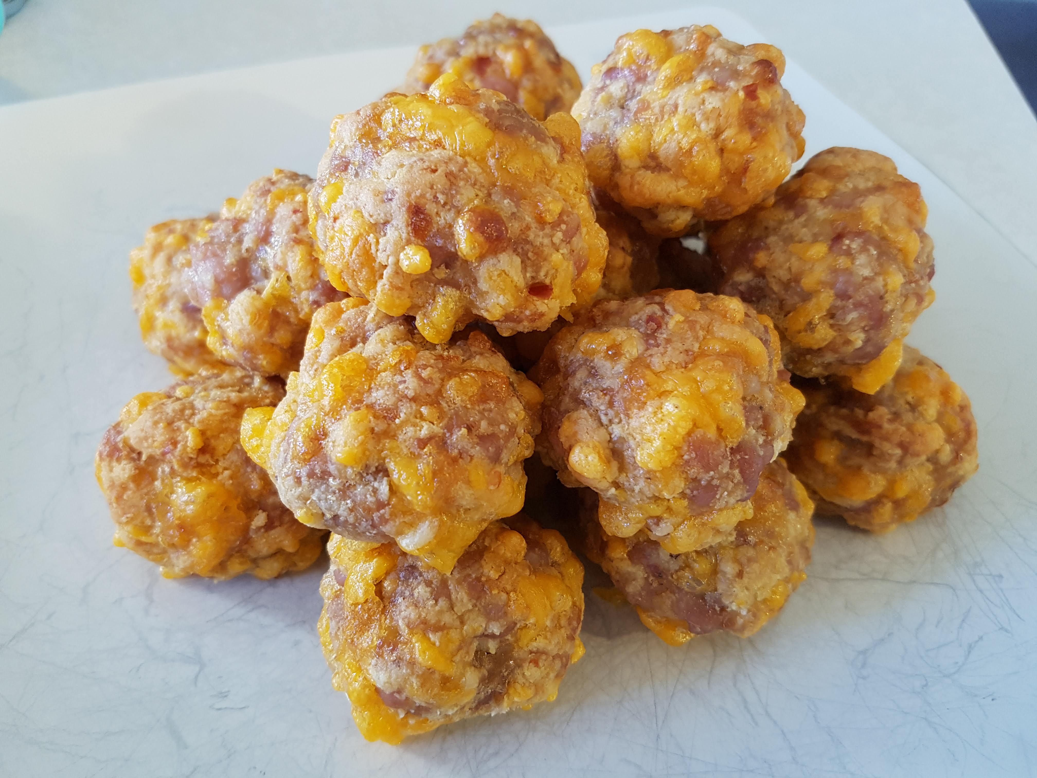 The Best Sausage Balls Ever r/ketorecipes