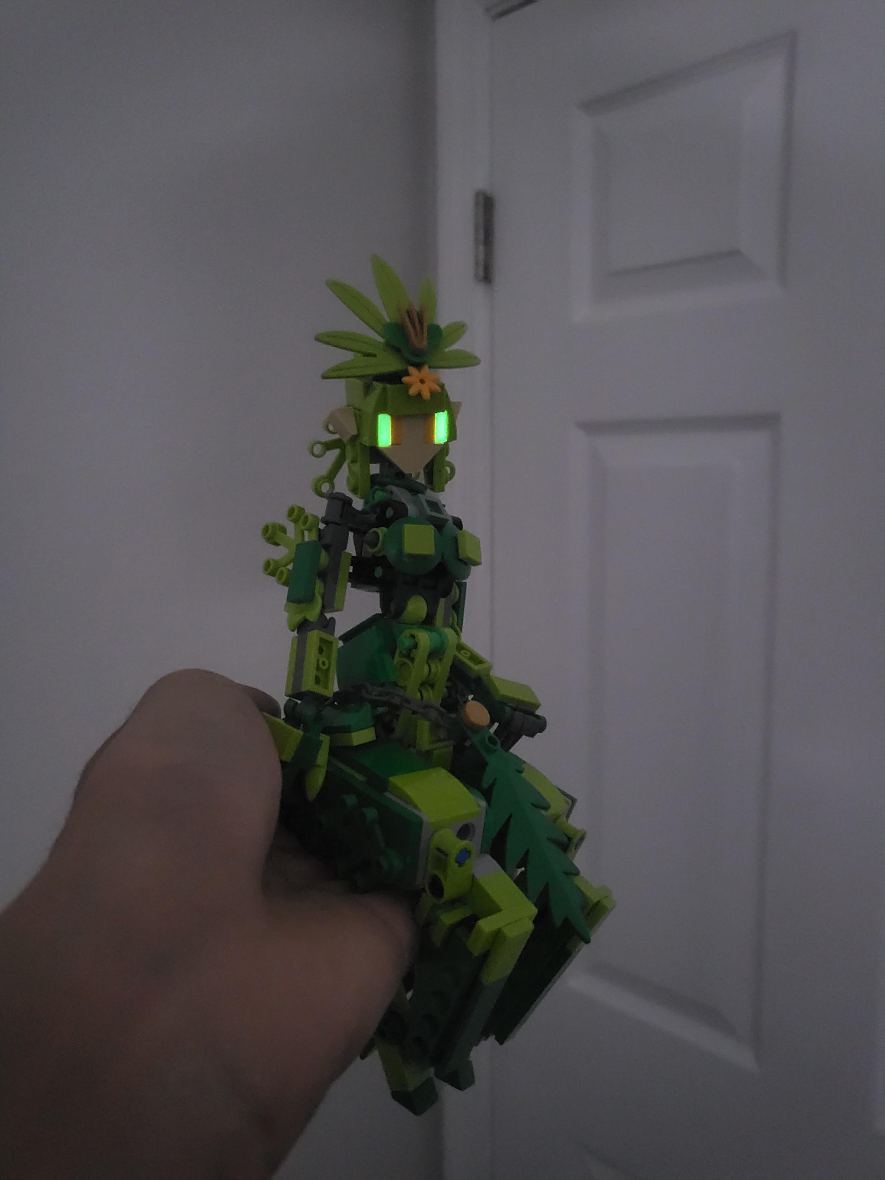 Glow in the Dark LEGO pieces! : r/lego