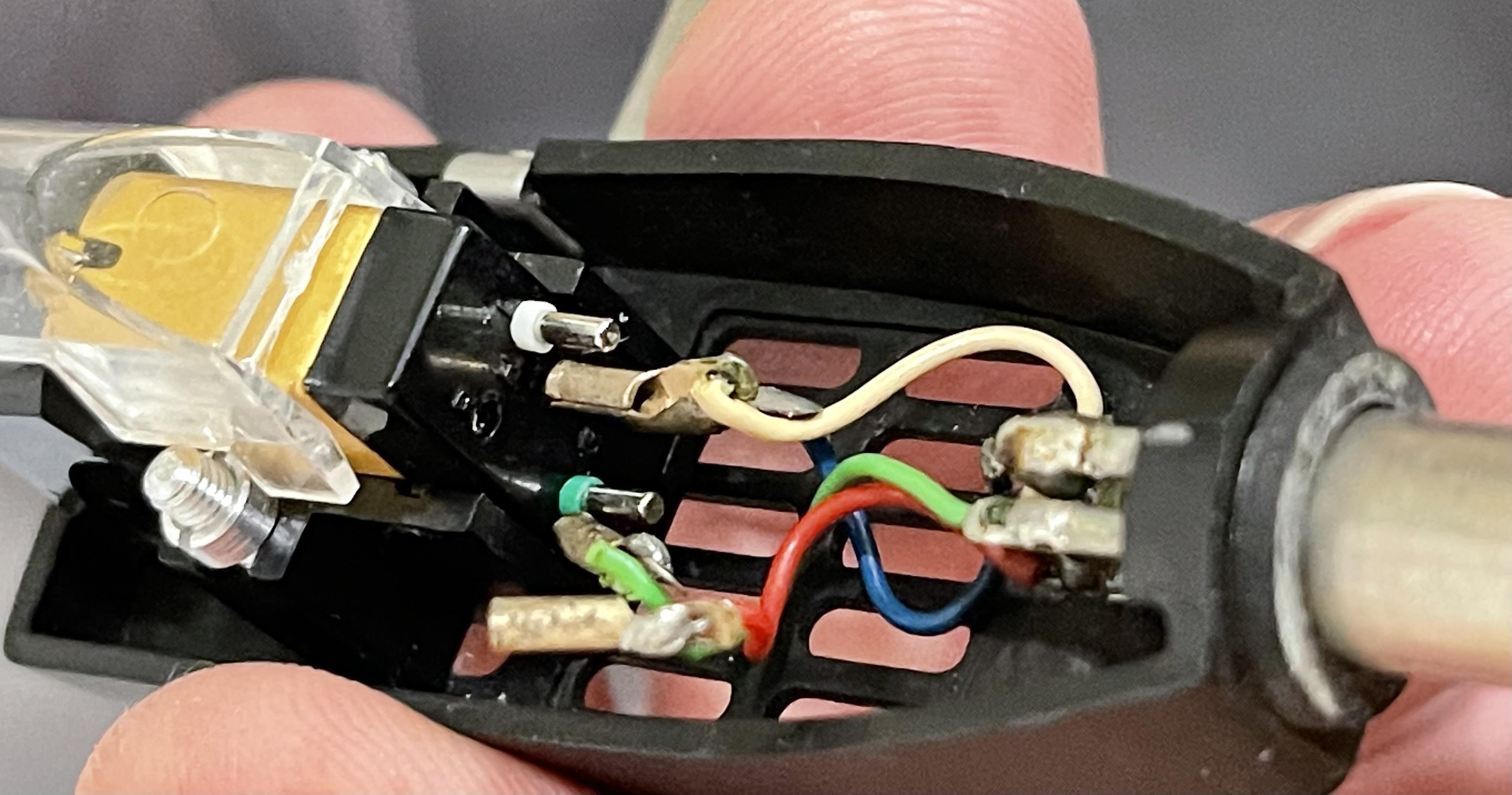 I done goofed! Broken cart connector r/turntables