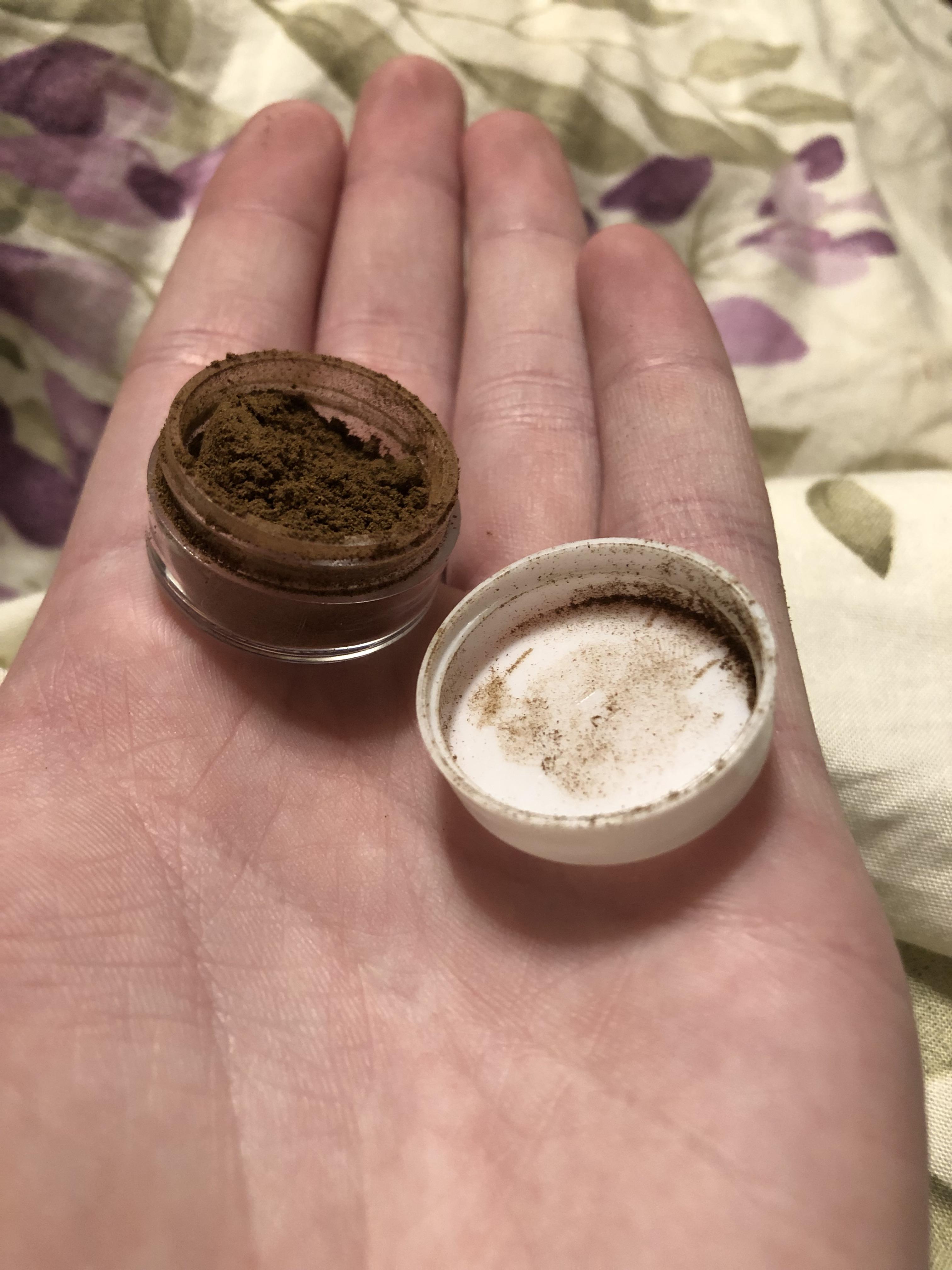 Found a pack of these small containers and they work great for snuff