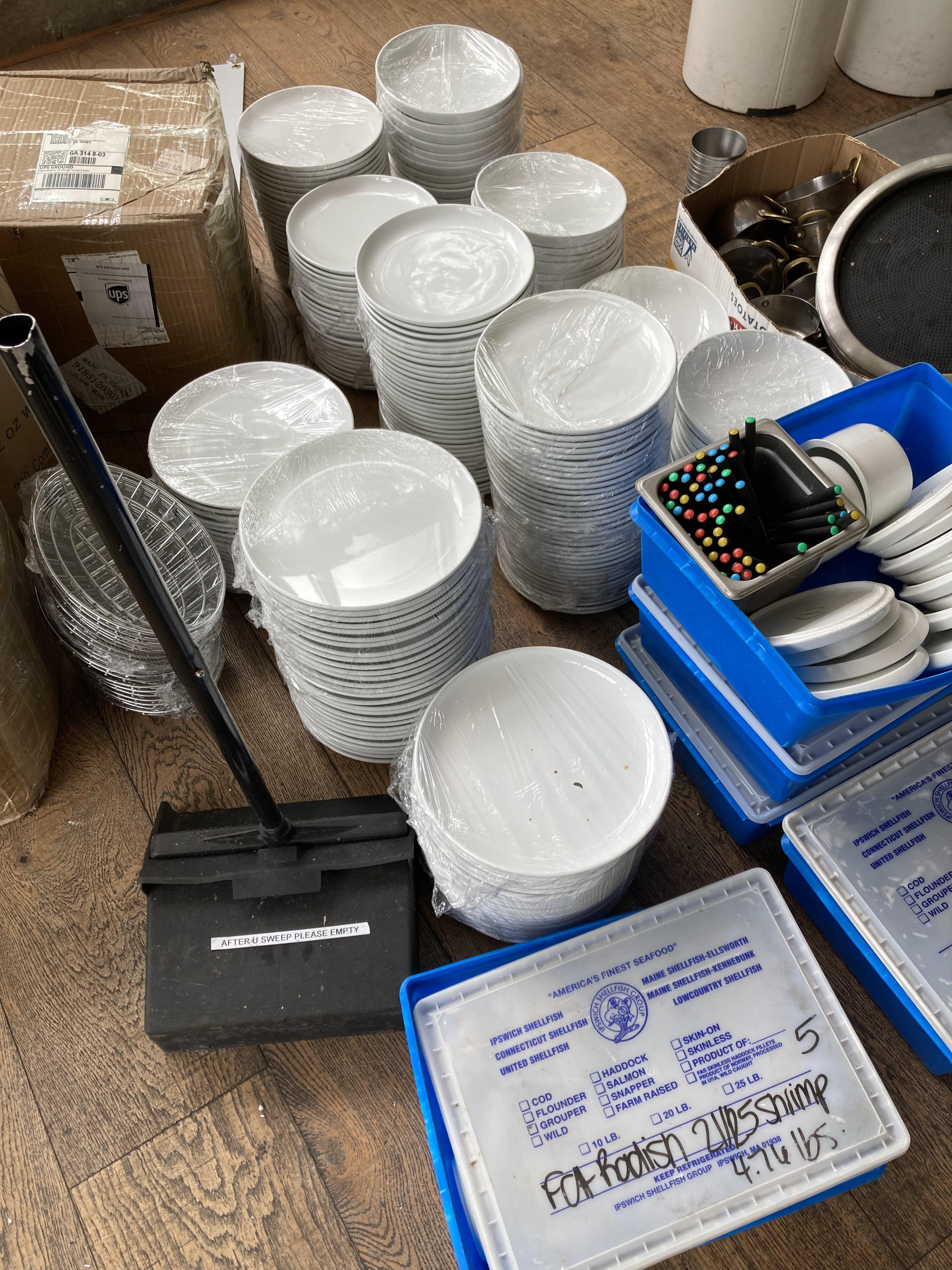 Chef & Somm restaurant plates for sale! Cheap! r/savannah